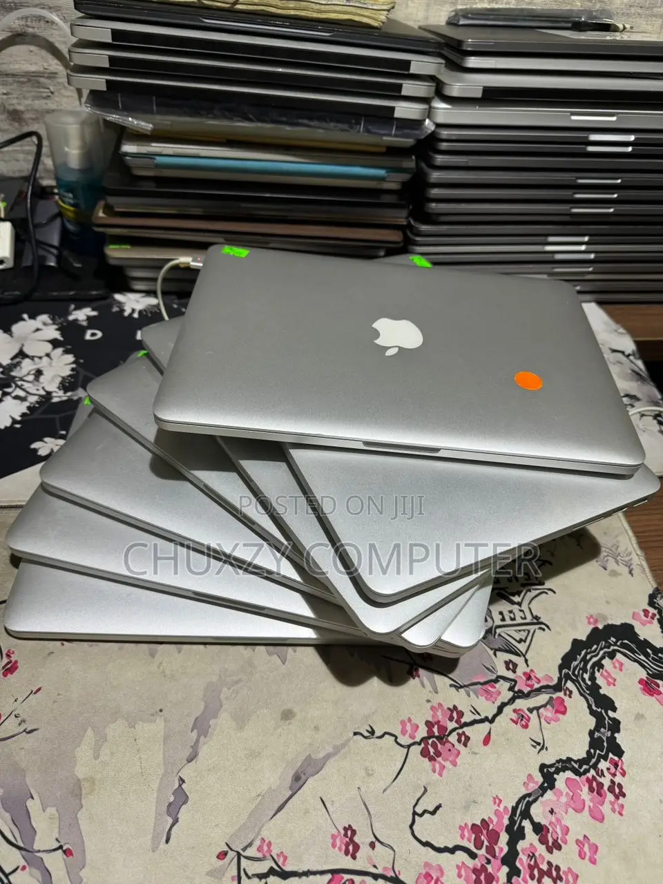Laptop Apple MacBook Pro 2015 16GB Intel Core I5 SSD 256GB
