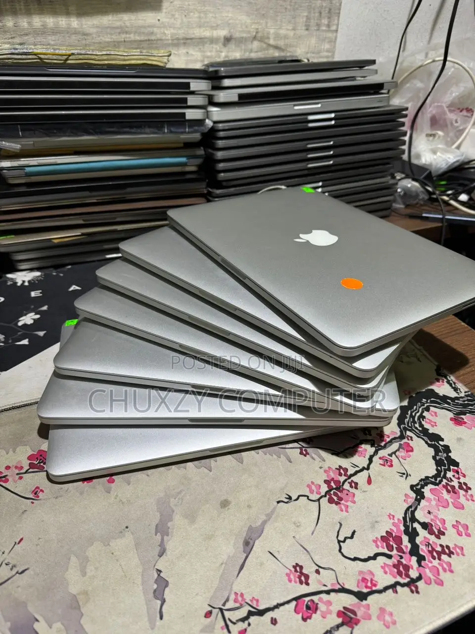 Laptop Apple MacBook Pro 2015 16GB Intel Core I5 SSD 256GB