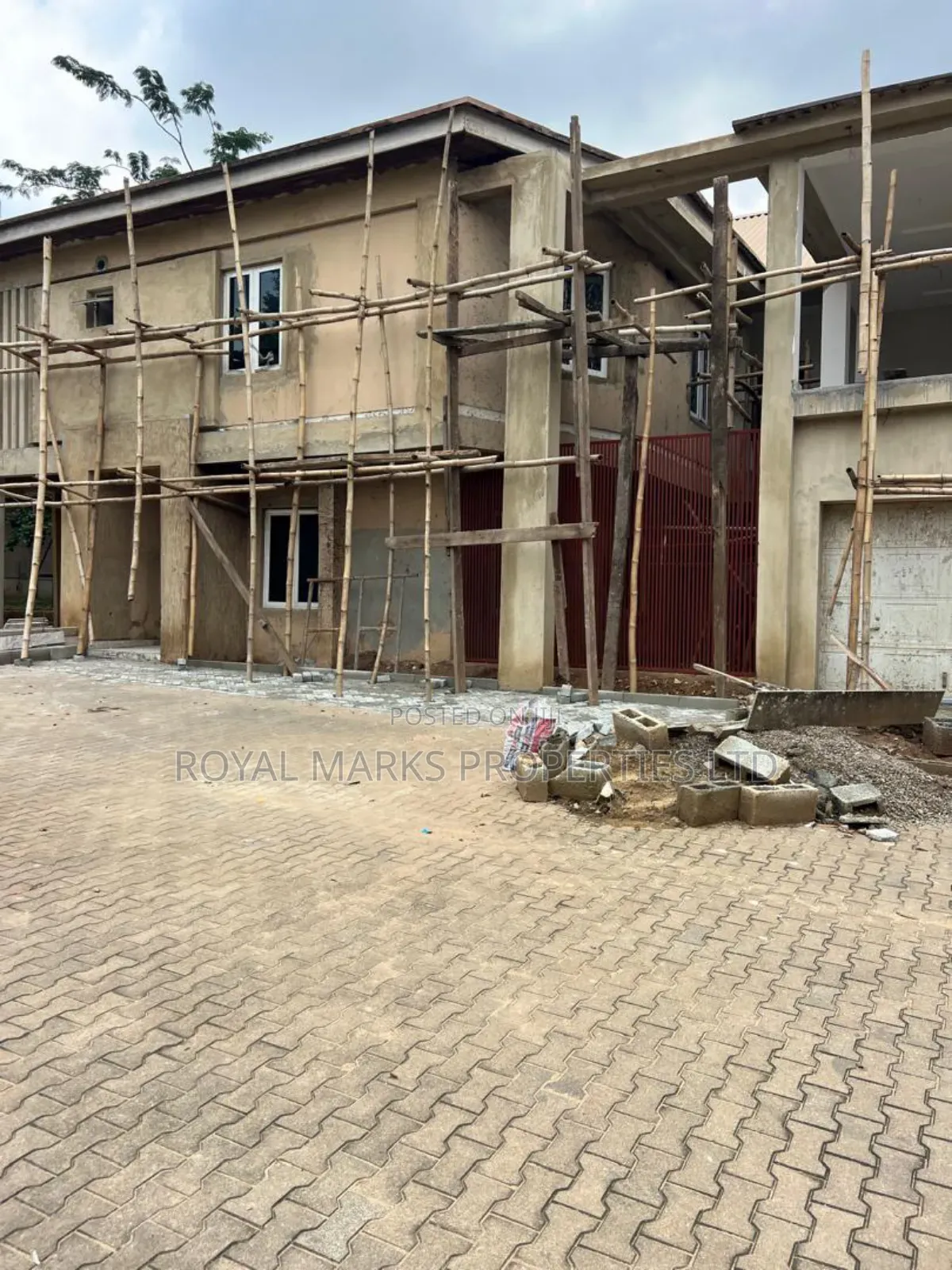 5bdrm Duplex in Wuse 2 for sale