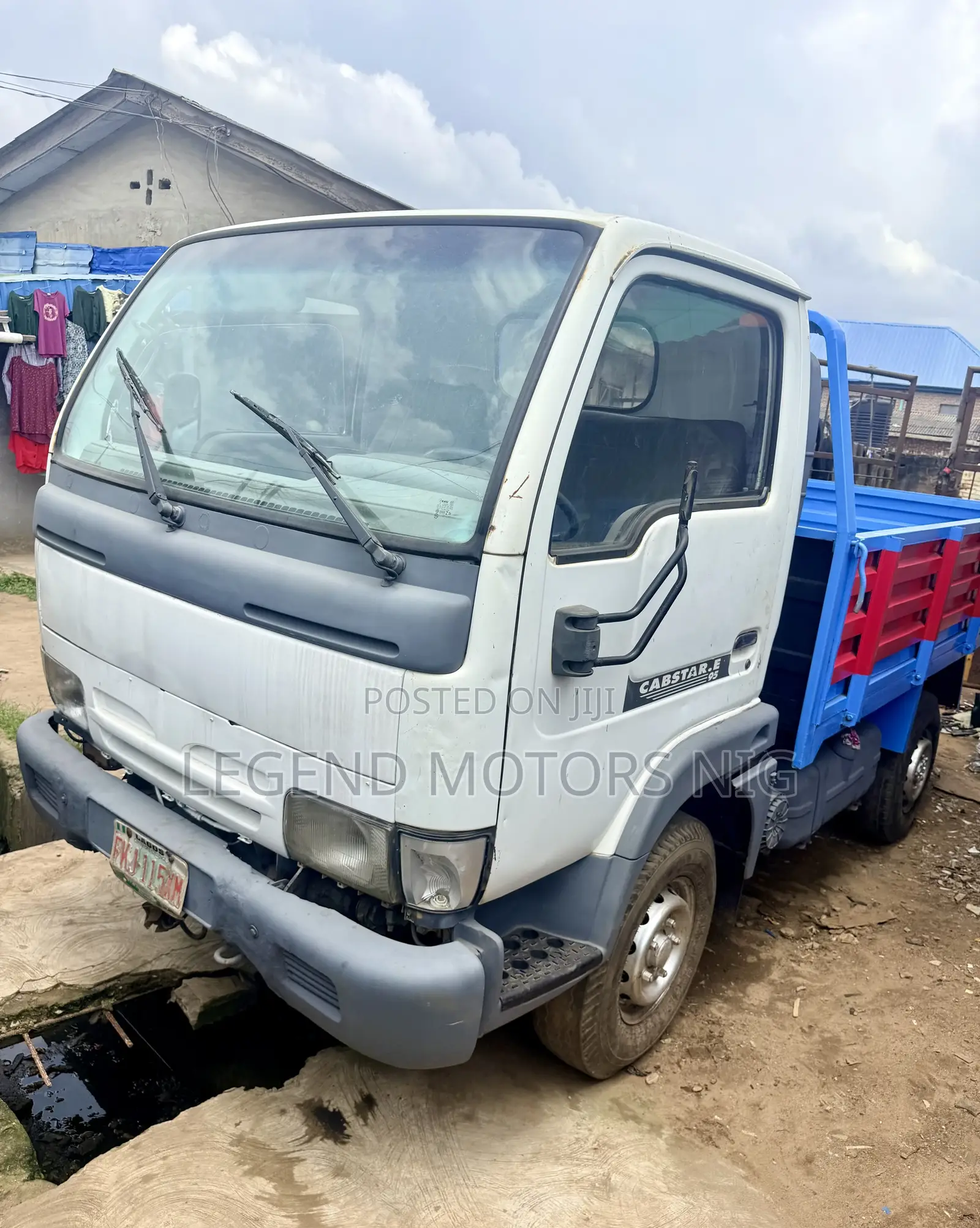 Nissan Cabstar Truck 2000 Model With Front Spring