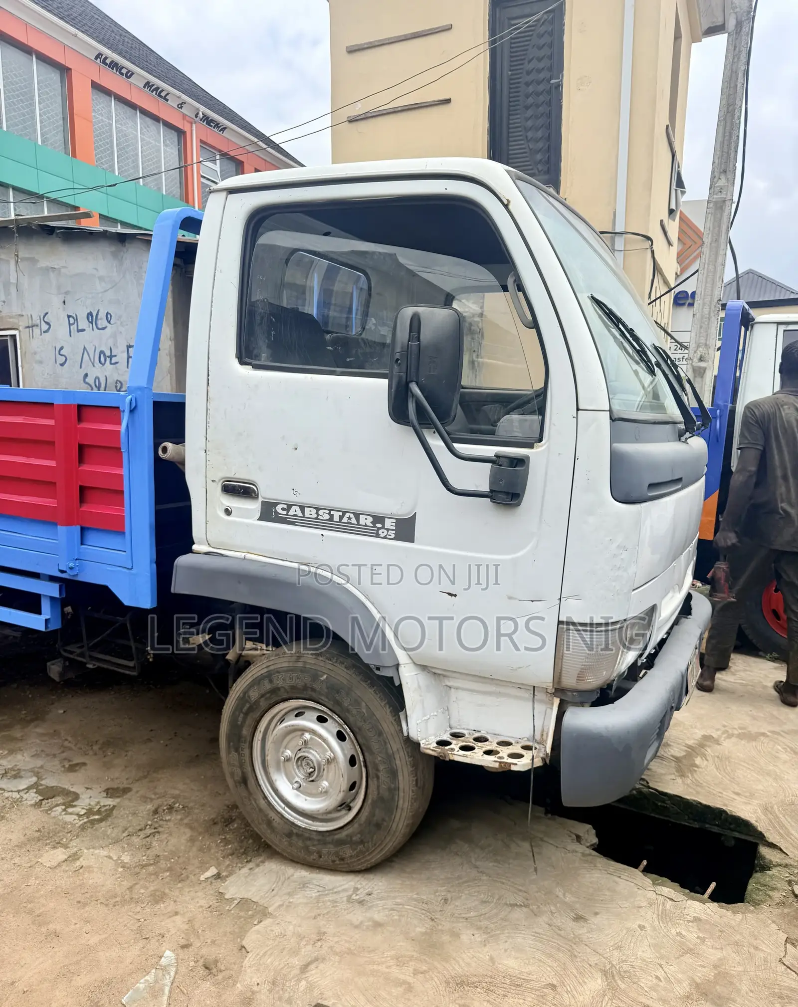 Nissan Cabstar Truck 2000 Model With Front Spring