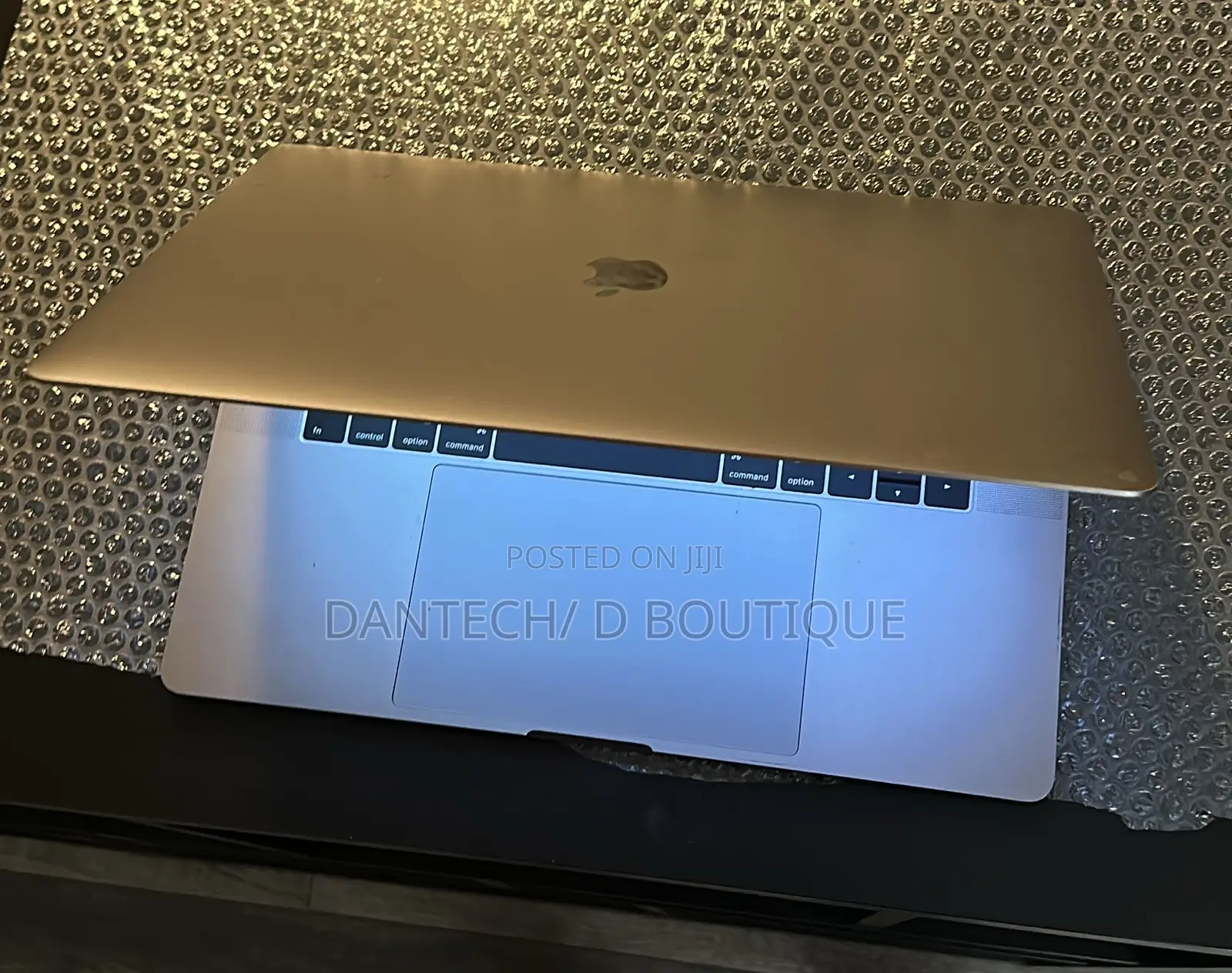 Laptop Apple MacBook Pro 2019 16GB Intel Core 7 SSD 512GB