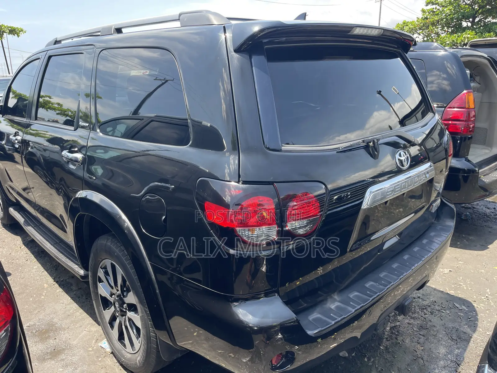 Toyota Sequoia 2016 Black
