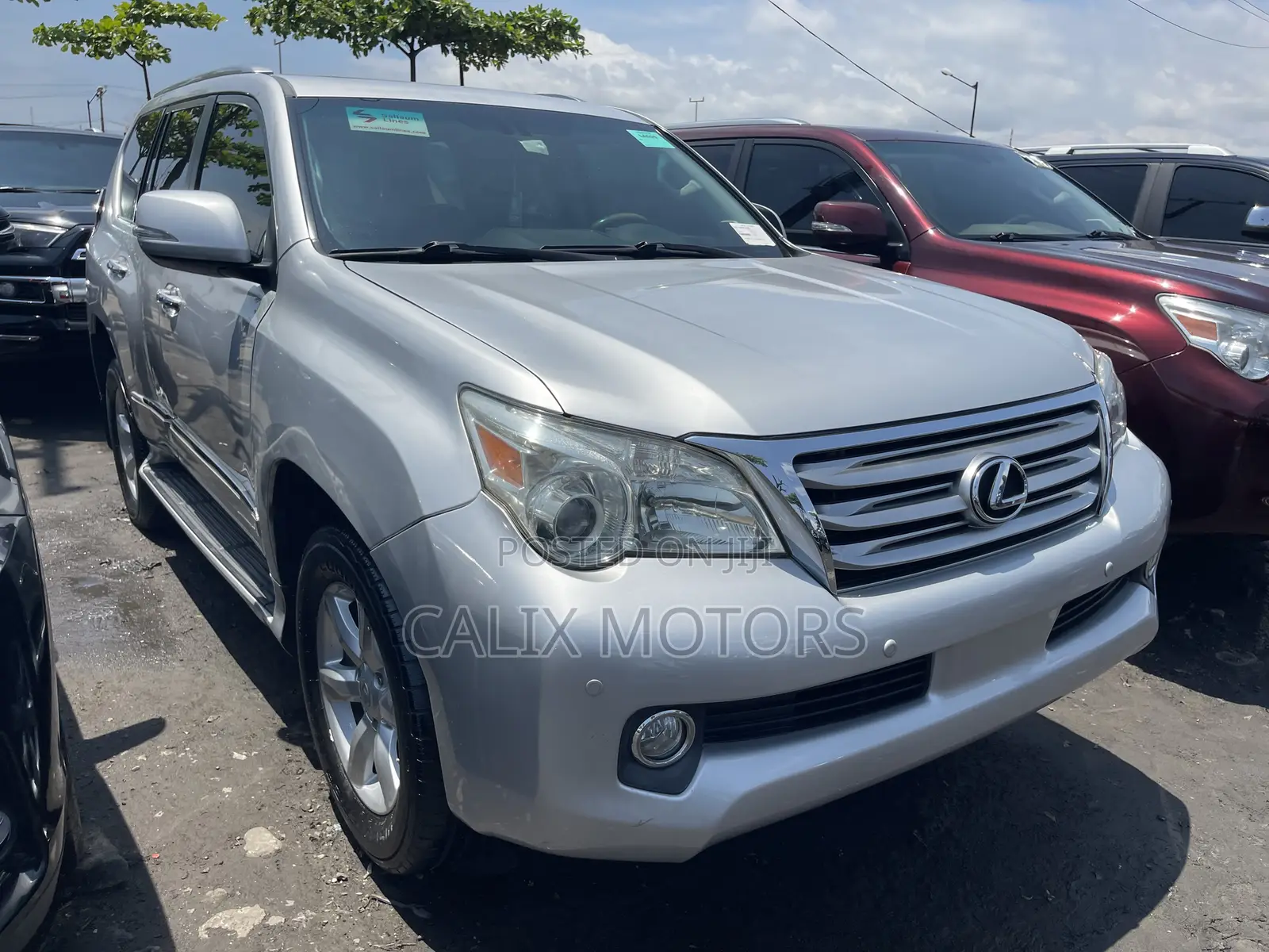 Lexus GX 2012 Silver