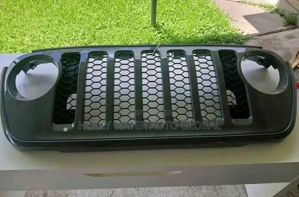 2020/2022 Jeep Wrangler Front Grill Cover.