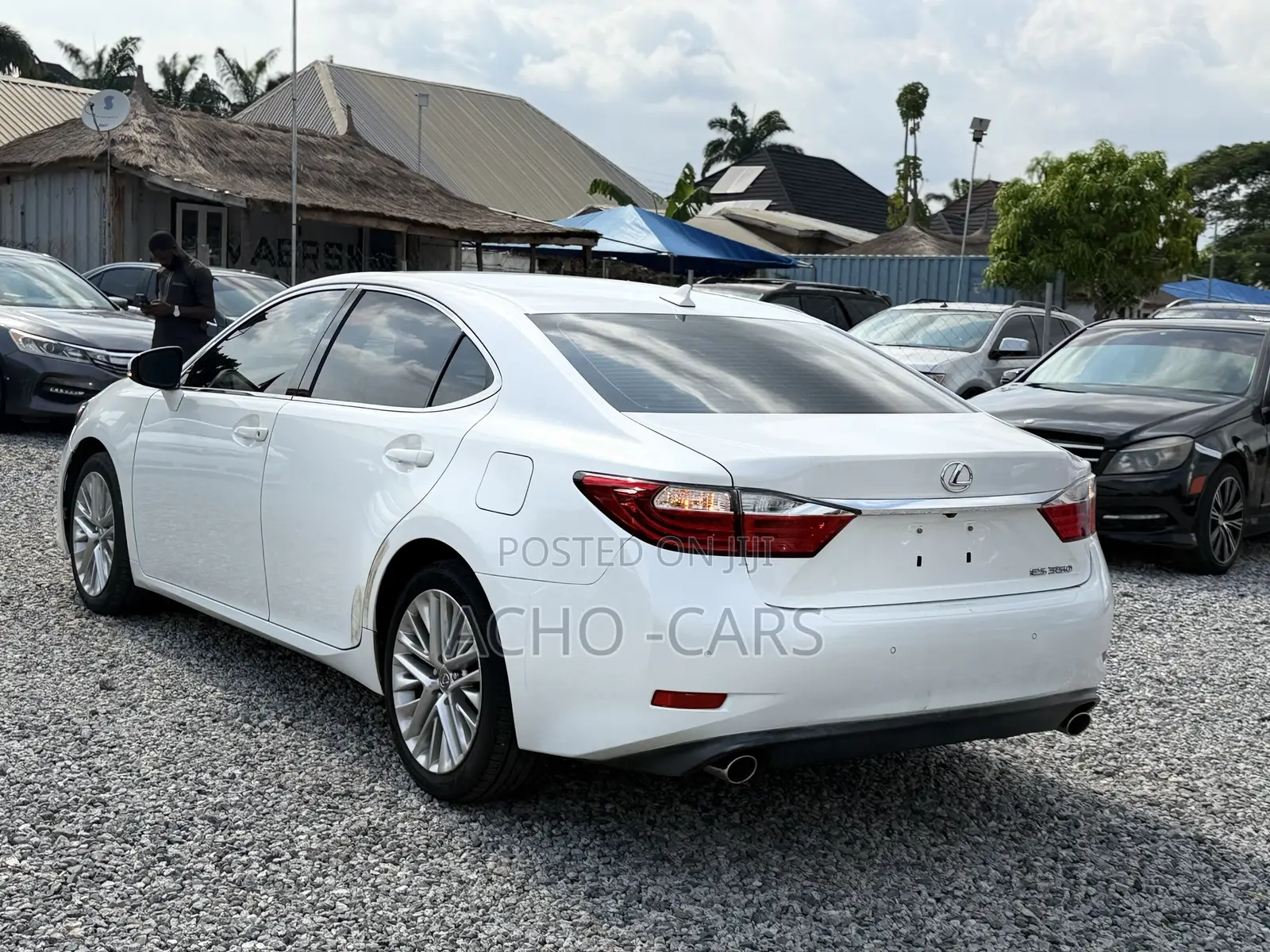 Lexus ES 2013 White