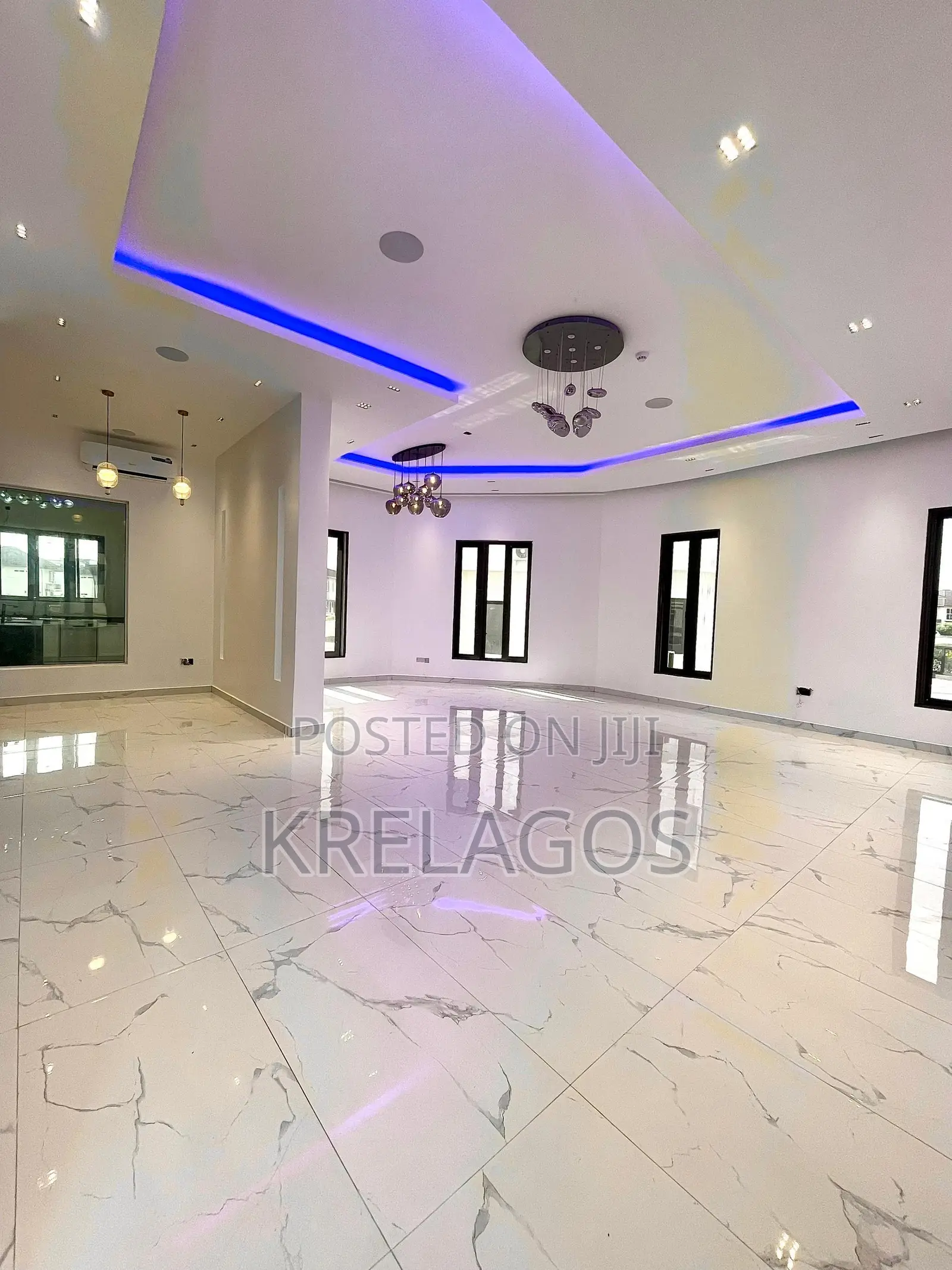 6bdrm Duplex in Osapa london for sale