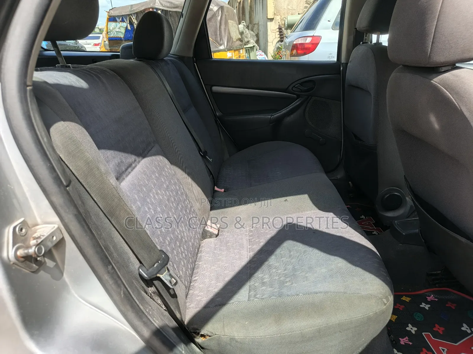 Ford Focus Wagon 2001 Silver