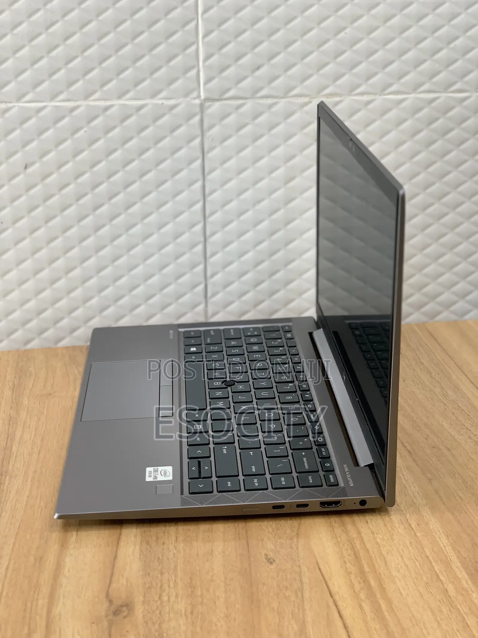 Laptop HP ZBook Firefly 14 G7 16GB Intel Core I7 SSD 512GB