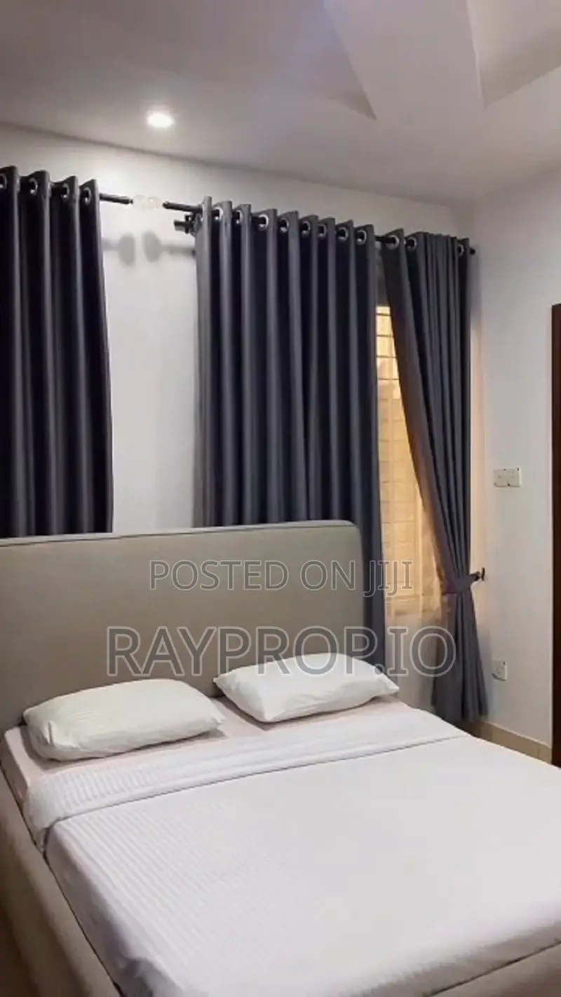 700727wb - 3 Bedroom Shortlet in Ikoyi