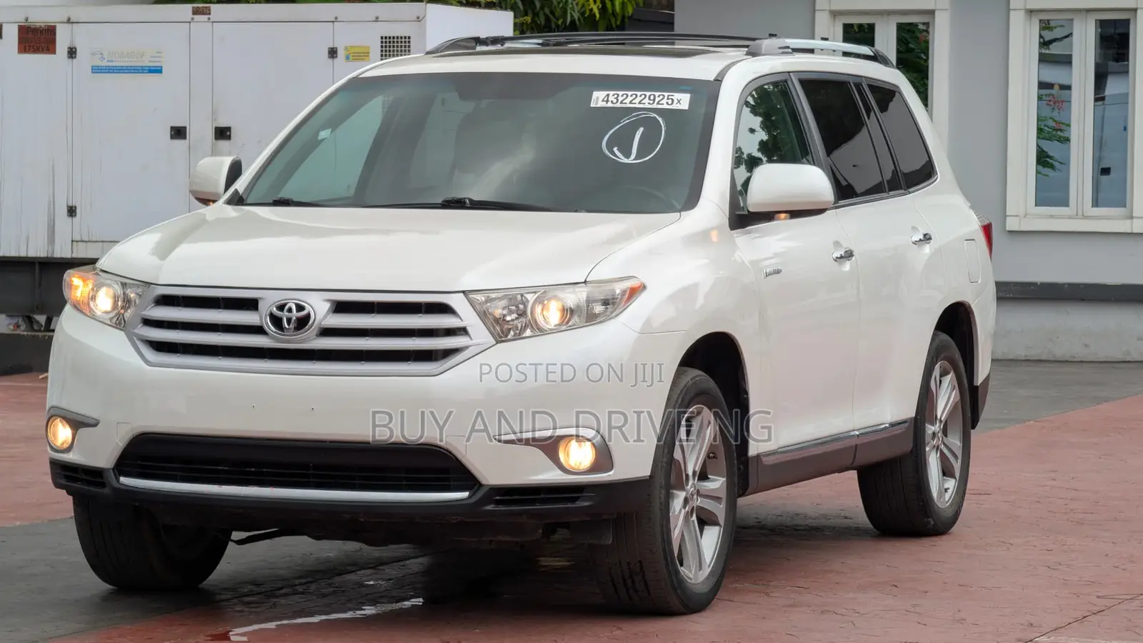 Toyota Highlander Limited 2011 White