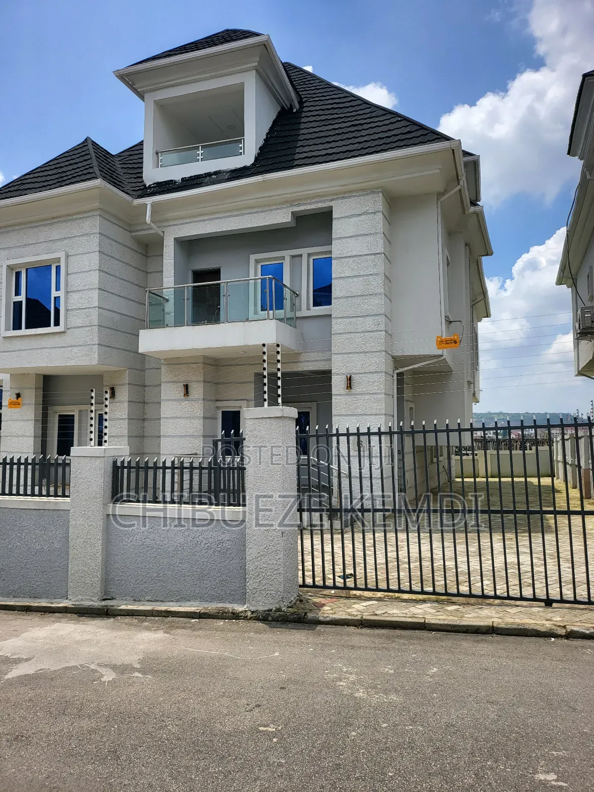 Furnished 5bdrm Duplex in Efab Convillea for sale