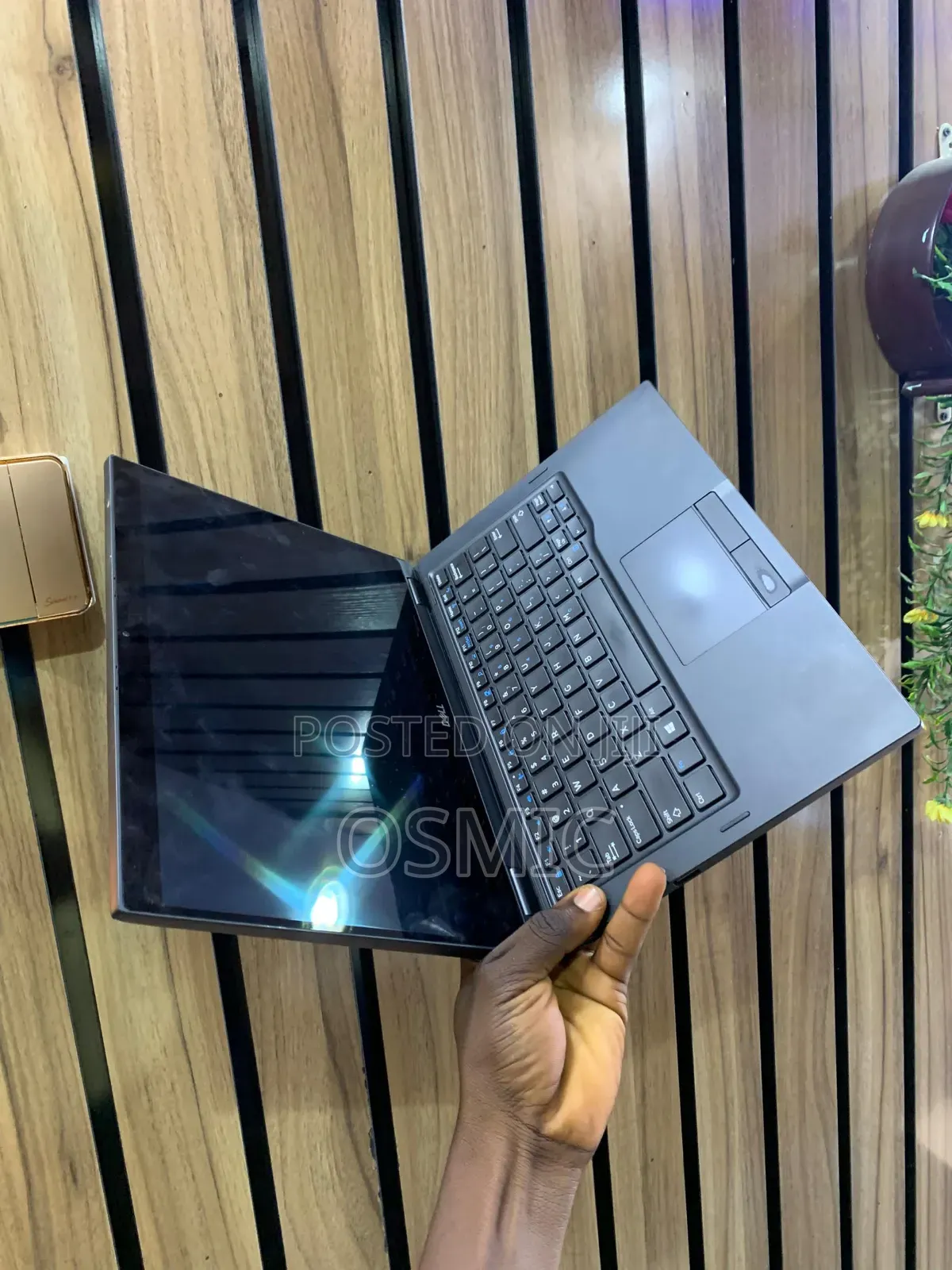 Laptop Dell Latitude 7400 8GB Intel Core i5 SSD 256GB