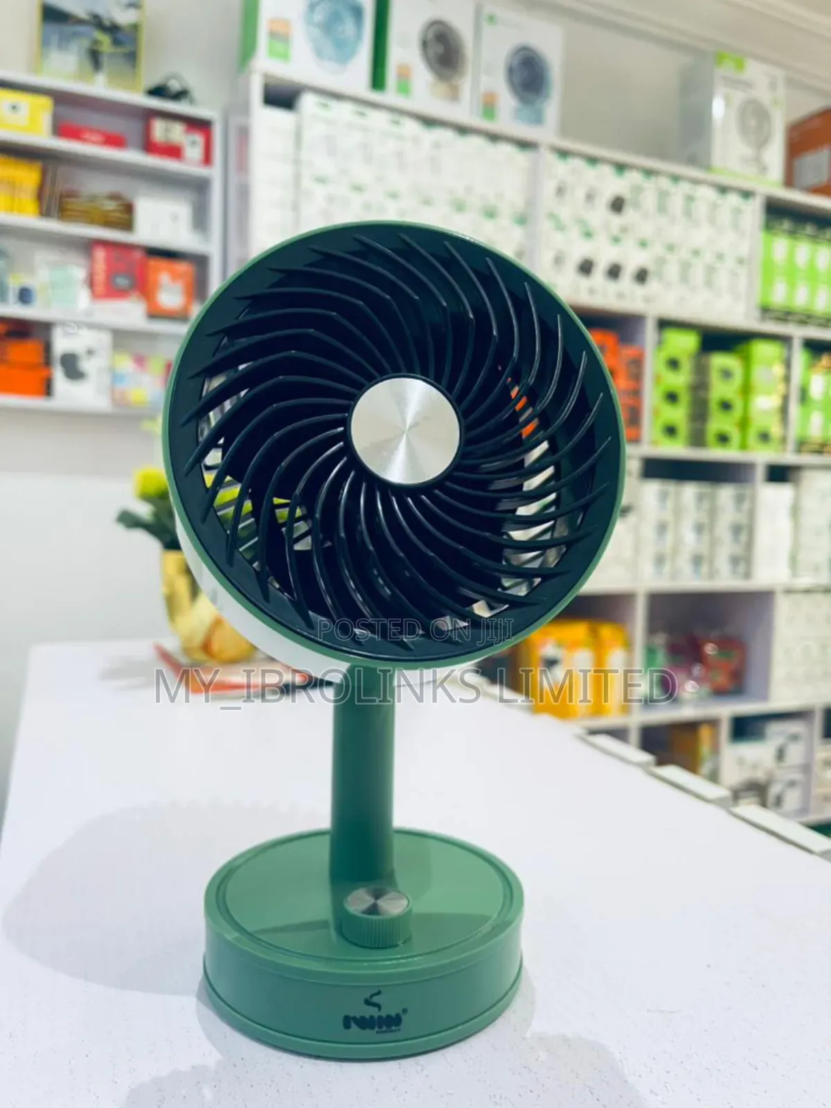 Iwin 8038a Portable Rechargeable Fan