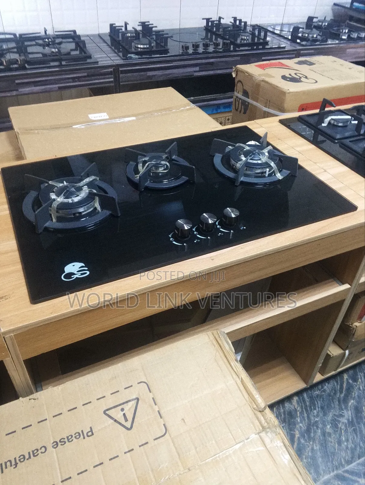 G S Glass Top Cabinet Gas Cooker 3 Burners Automatic Ignition