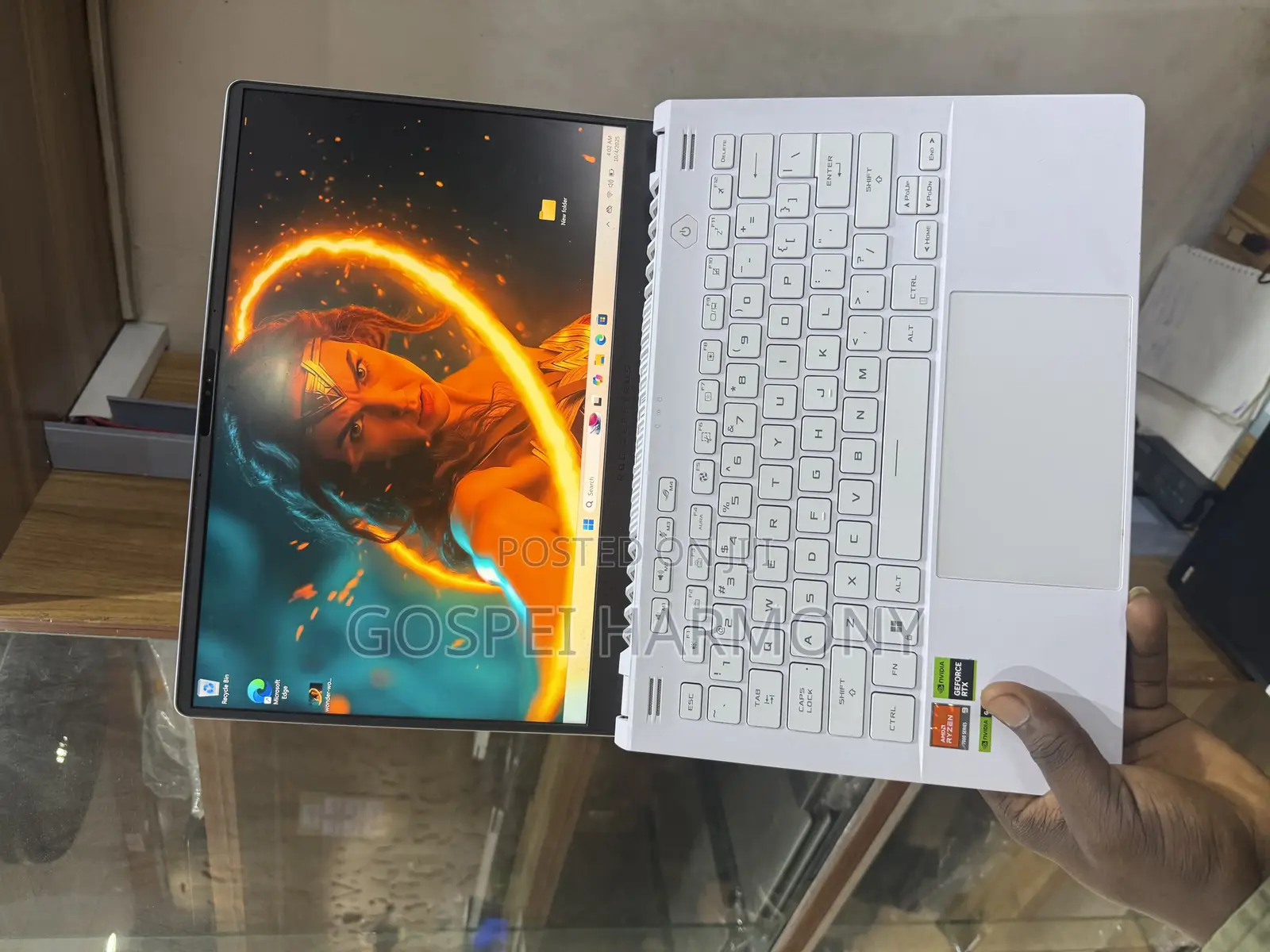 Laptop Asus ROG Zephyrus G14 16GB AMD Ryzen 9 SSD 512GB