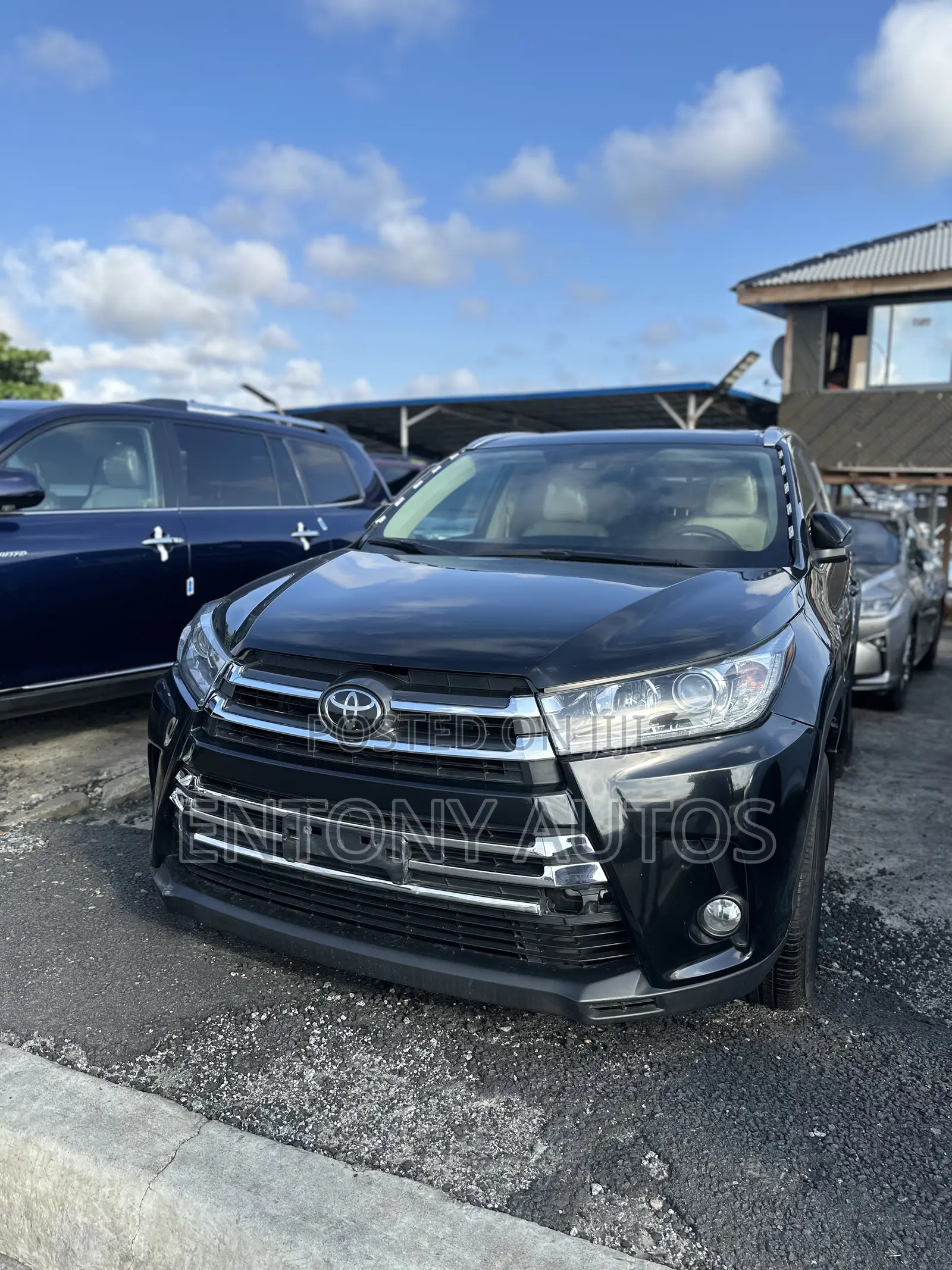 Toyota Highlander XLE 2019 Black