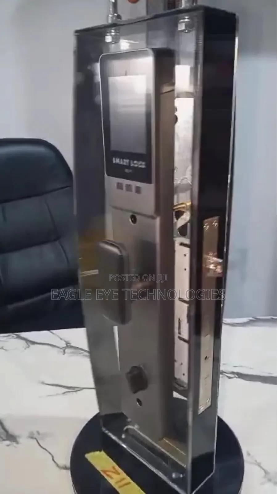 Luxury Smart Lock With Face Id, Fingerprint And App Unlock