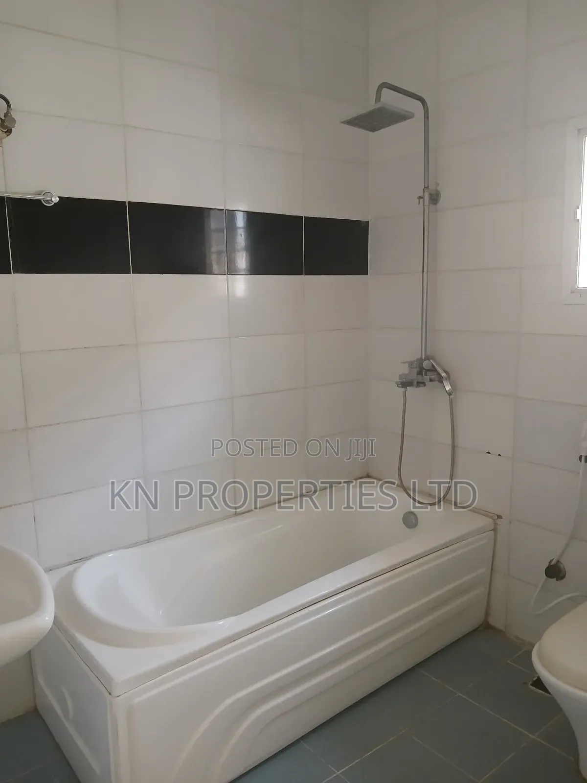 4bdrm Duplex in Estate, Lokogoma for rent