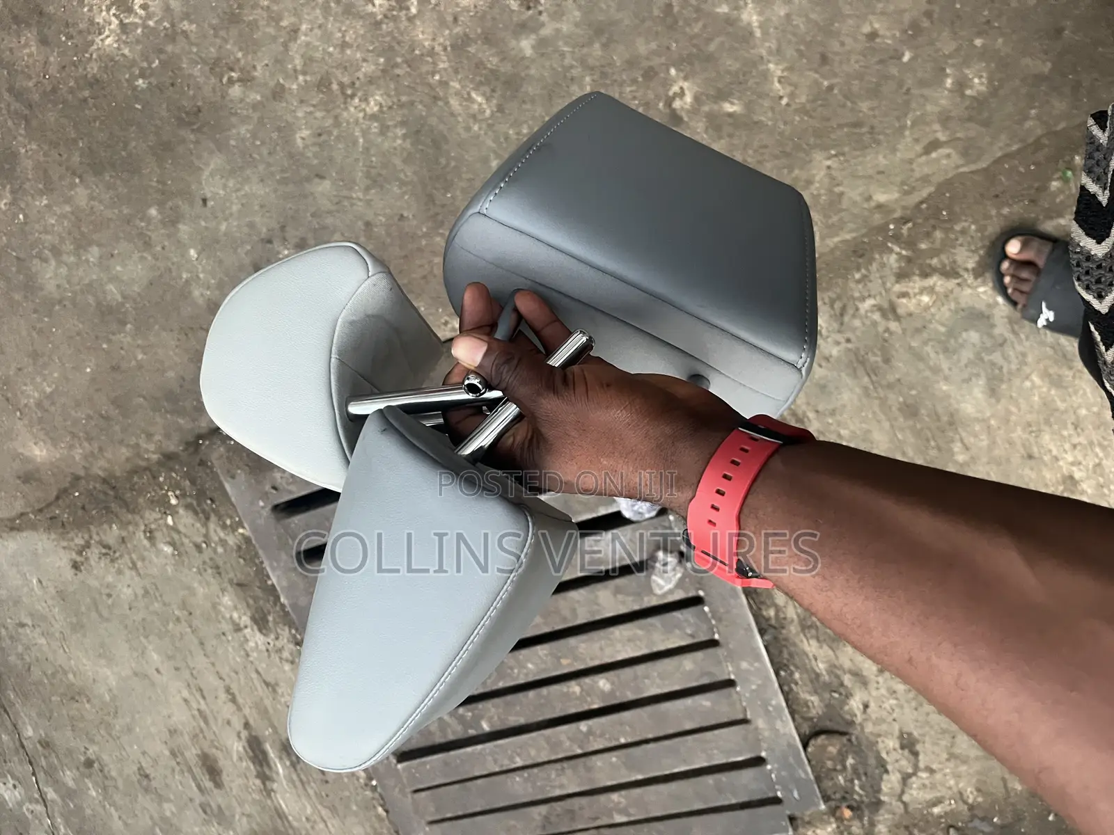 Complete 3 Back Headrest Toyota Rav4 2019-21 Available
