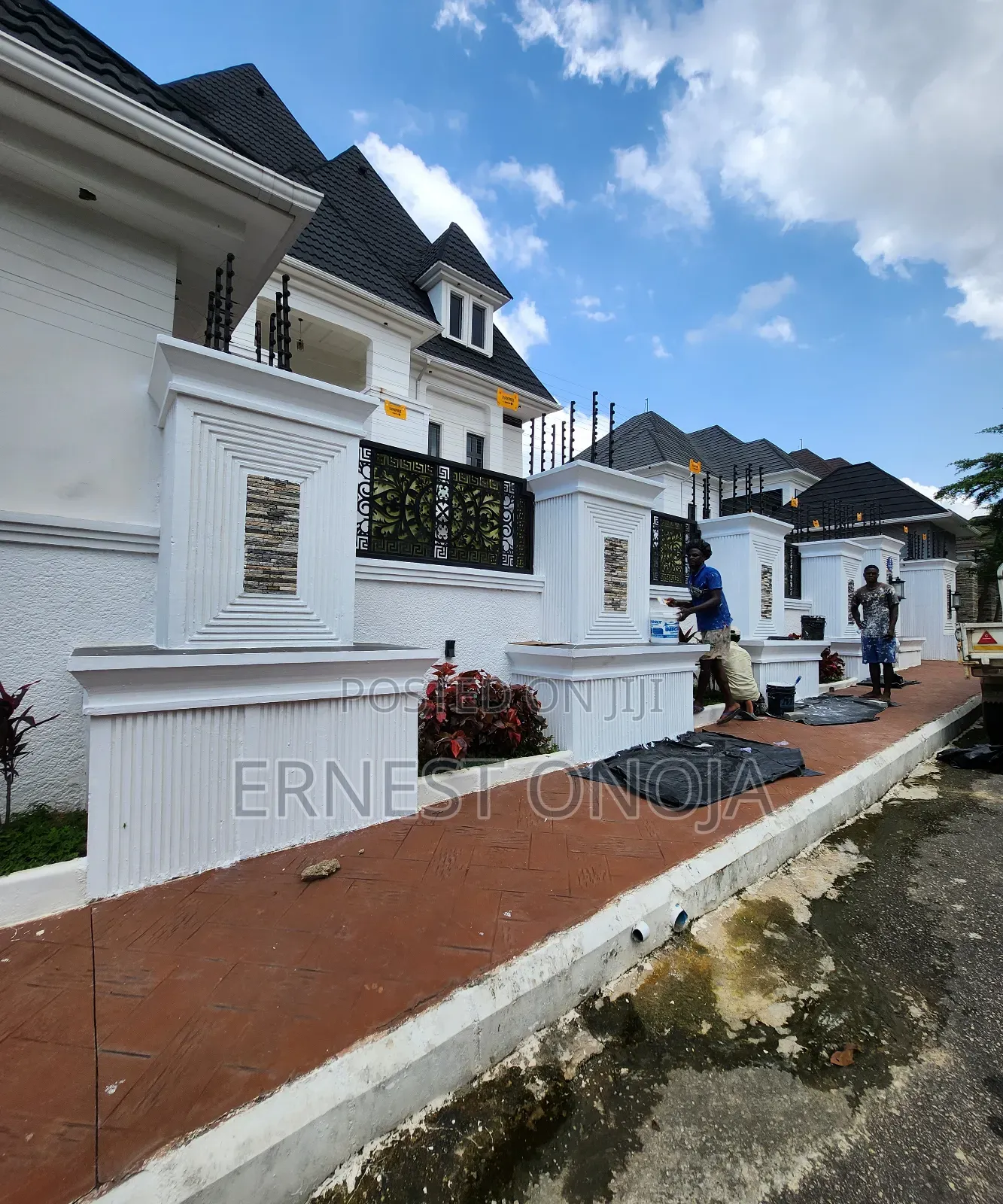 6bdrm Mansion in Efab, Gwarinpa for sale