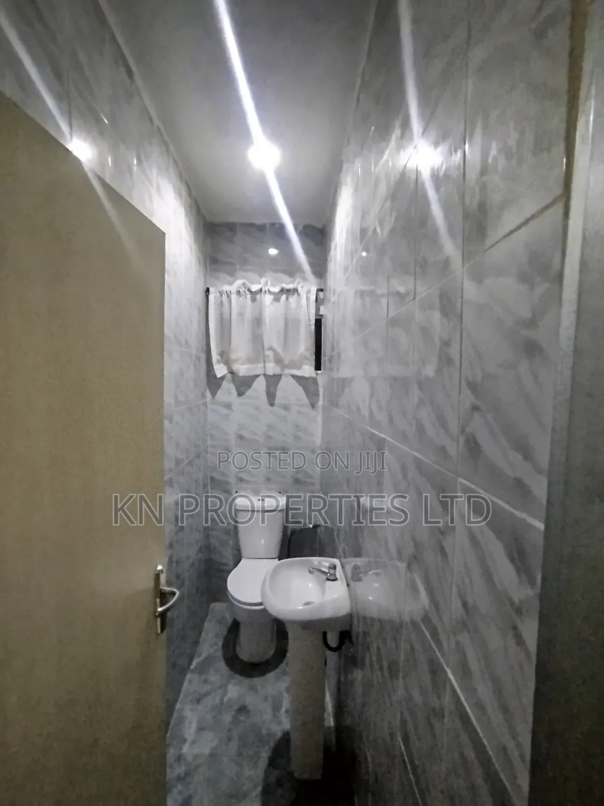 Furnished 2bdrm Apartment in Asokoro Main for rent