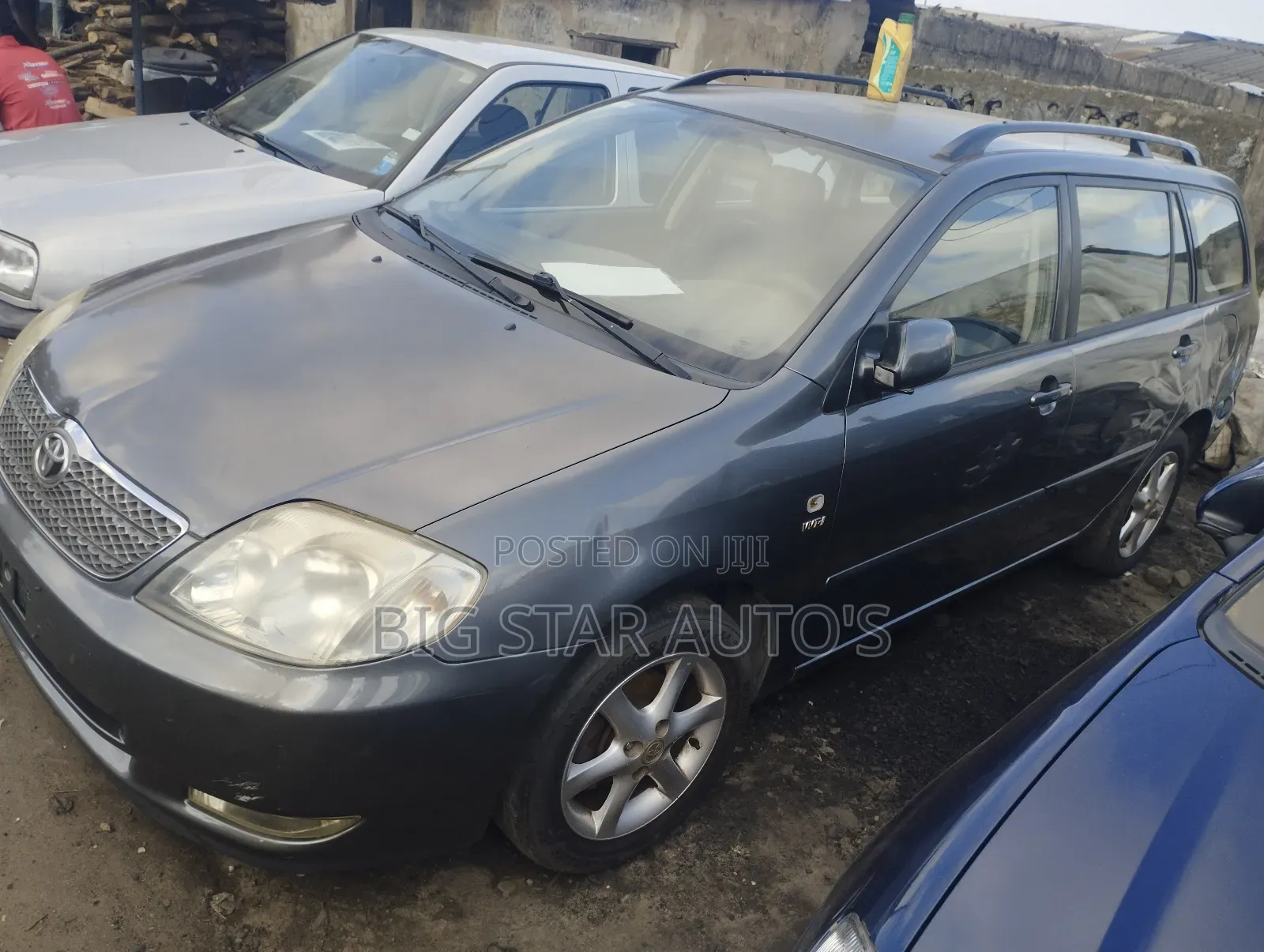 Toyota Corolla Liftback 2004 Beige