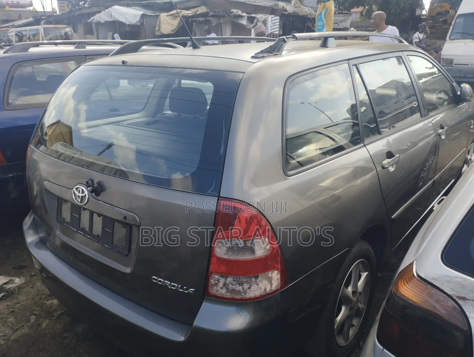 Toyota Corolla Liftback 2004 Beige