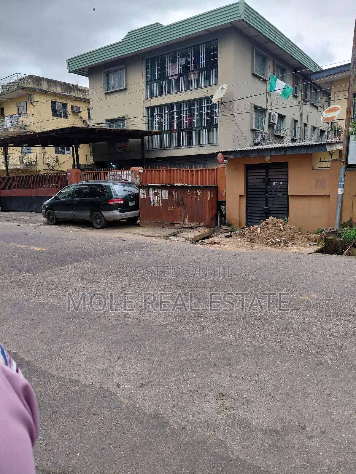 Furnished 3bdrm Block of Flats in Anifowose Community for sale