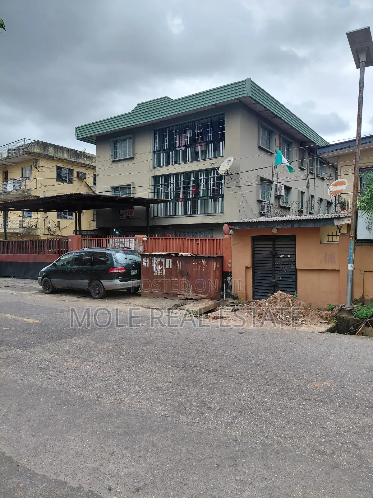 Furnished 3bdrm Block of Flats in Anifowose Community for sale