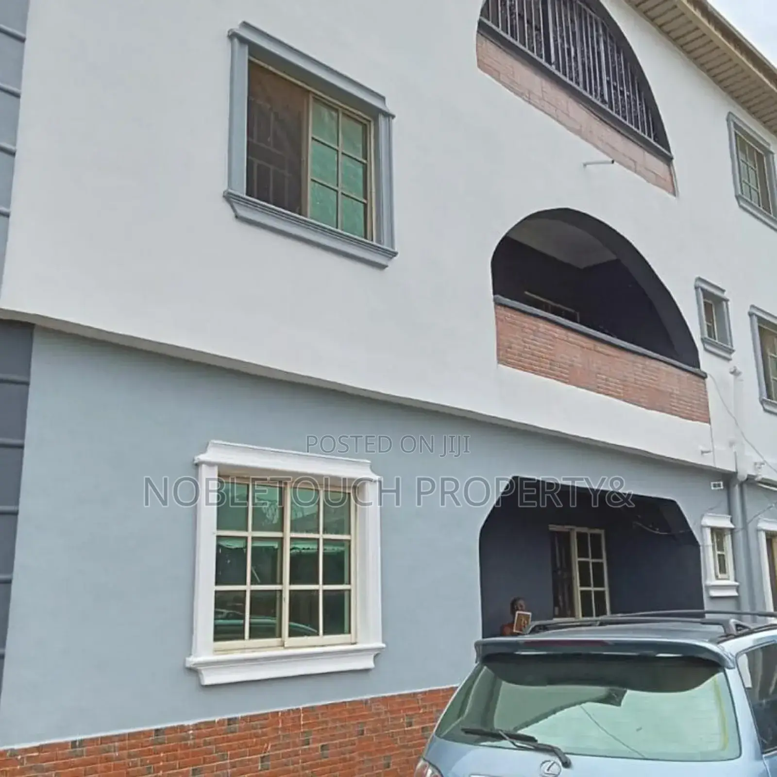 2bdrm Block of Flats in Lasu Igando Road, Akesan for sale