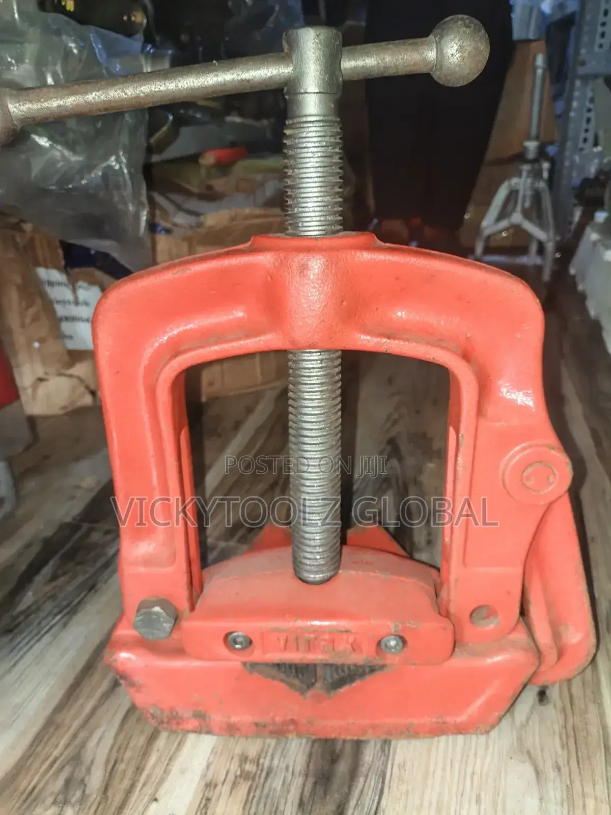 Bench Yoke Vise Cast Iron Pipe Clamp 1⁄2 to 41⁄2 Pipe(No 2)