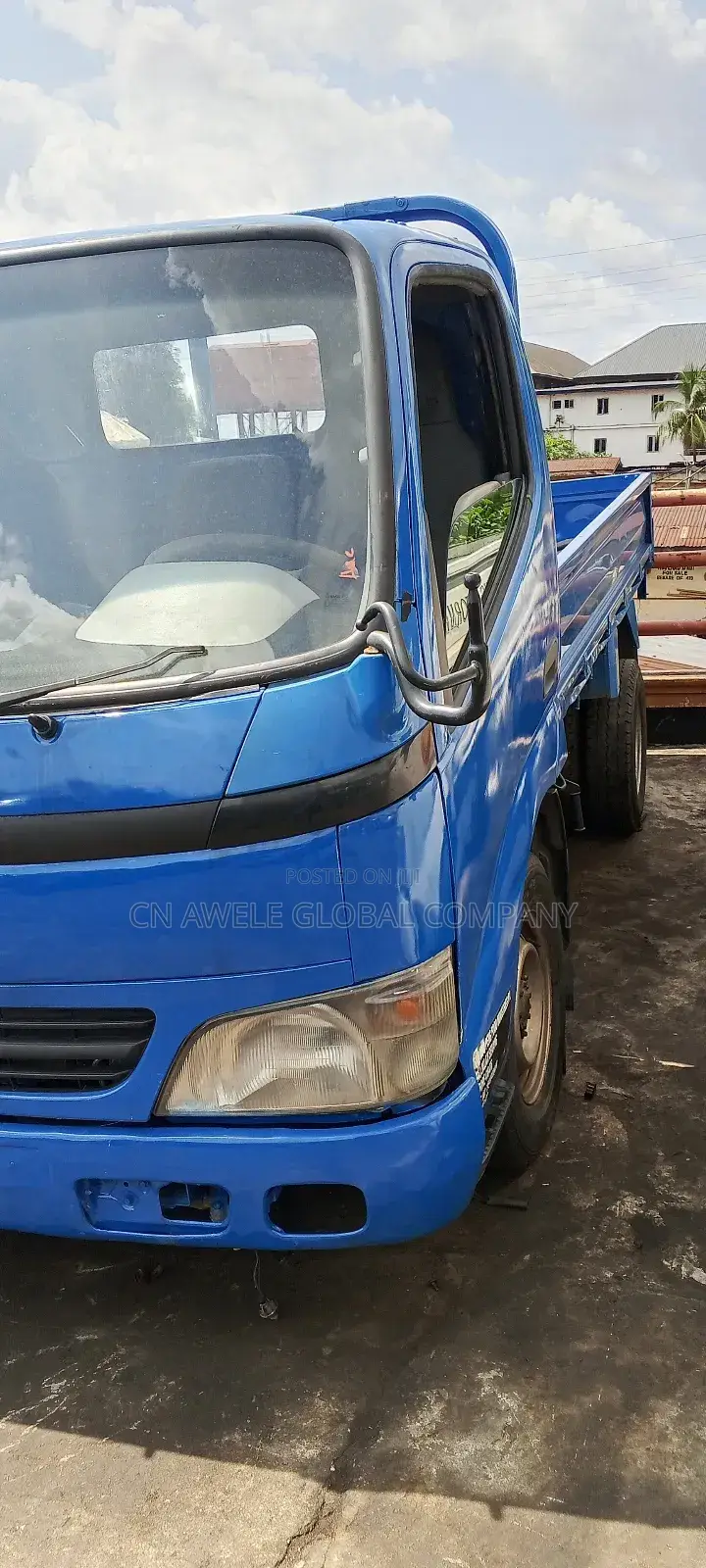 Toyota Truck 2020 Blue