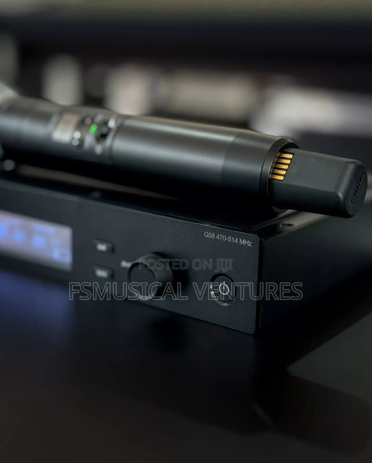 Shure Slxd24/B87a Digital Wireless Microphone System With Rack Mount