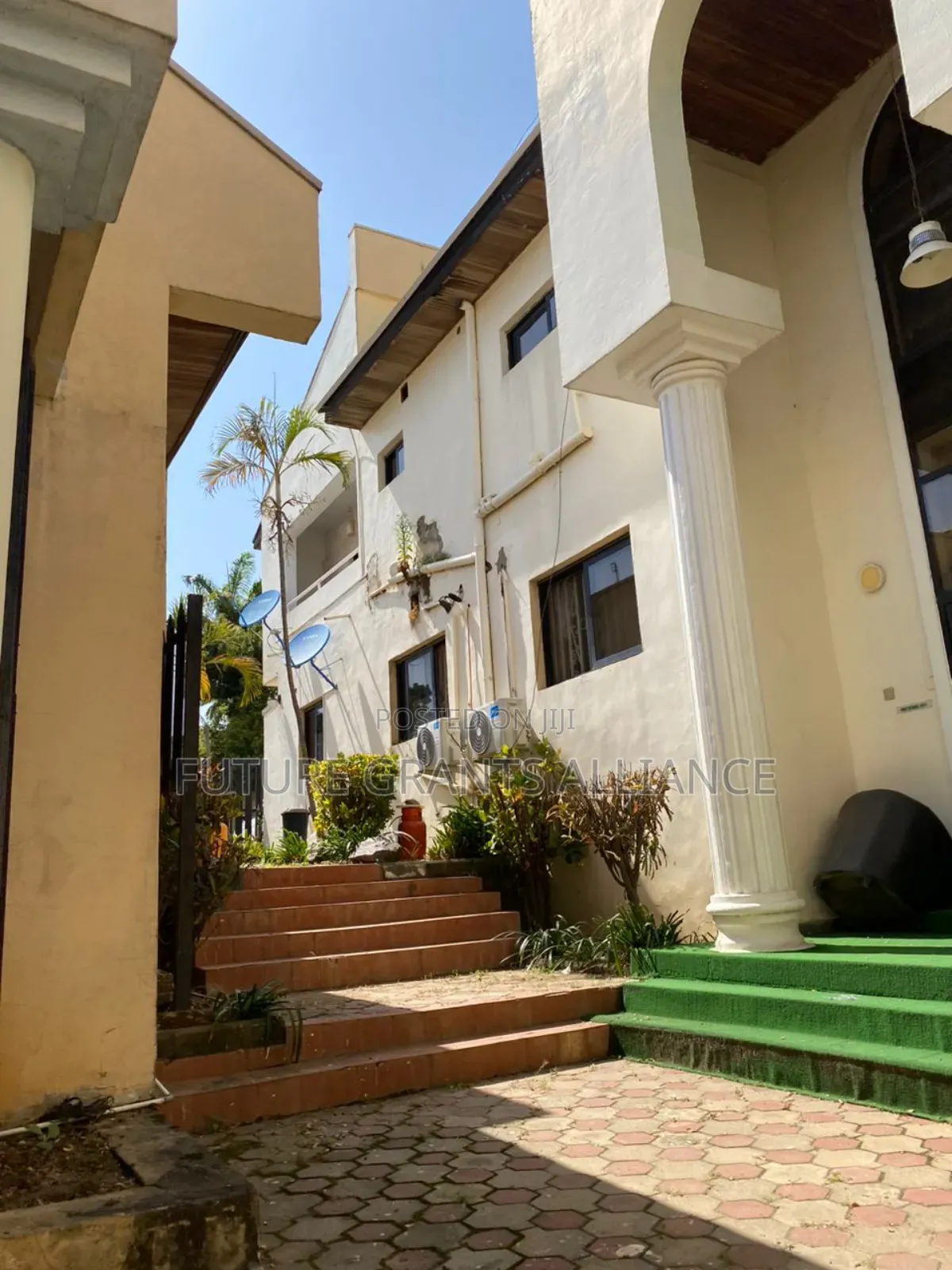 3bdrm Townhouse/Terrace in Asokoro Main for sale