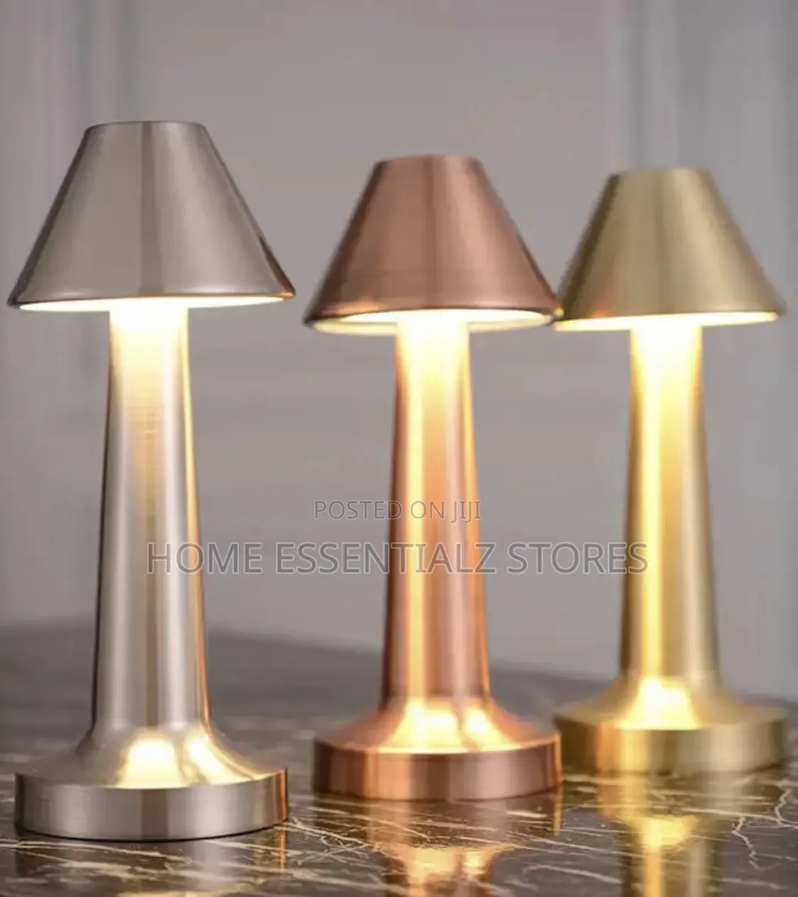 Modern Dinner Table Lamp - Cordless Rechargeable Table Lamp