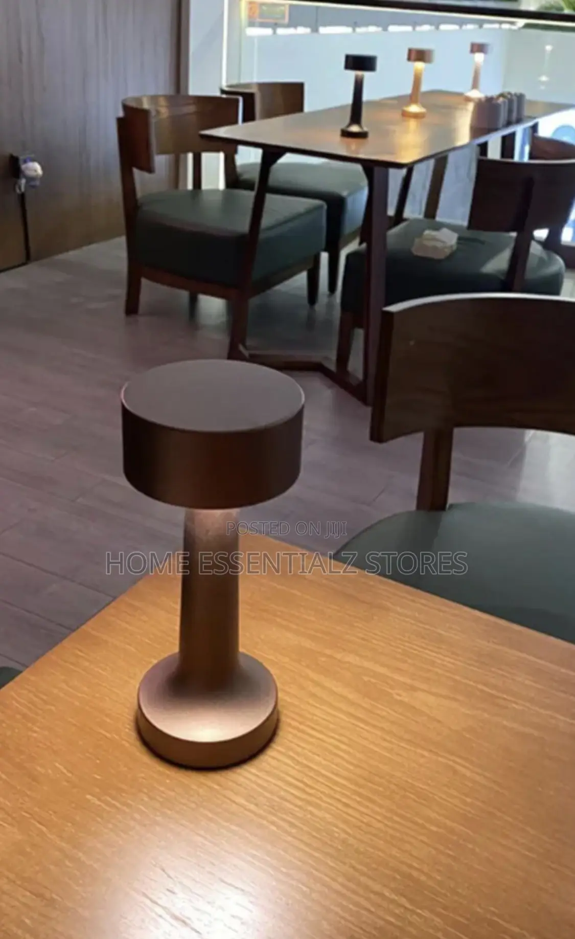 Modern Dinner Table Lamp - Cordless Rechargeable Table Lamp