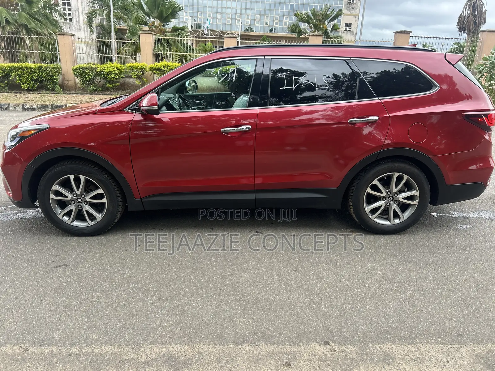 Hyundai Santa Fe Limited Ultimate AWD 2017 Red