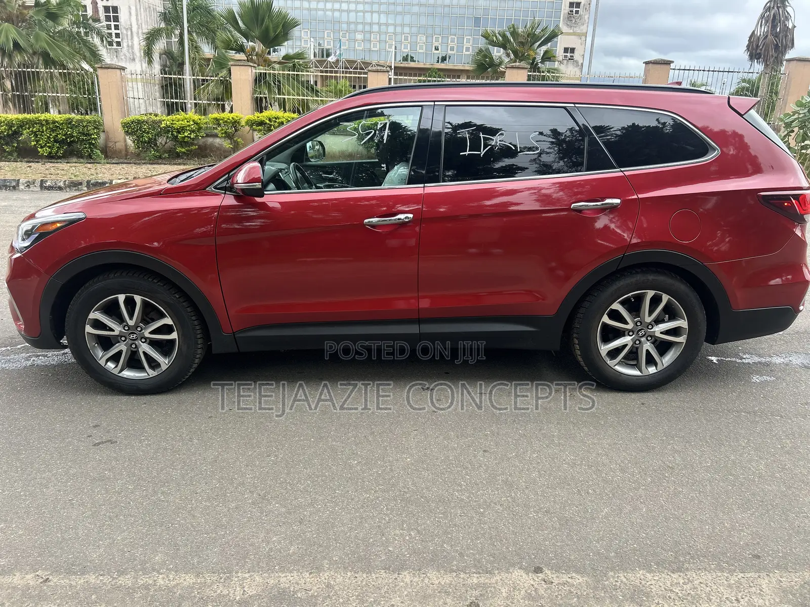 Hyundai Santa Fe Limited Ultimate AWD 2017 Red