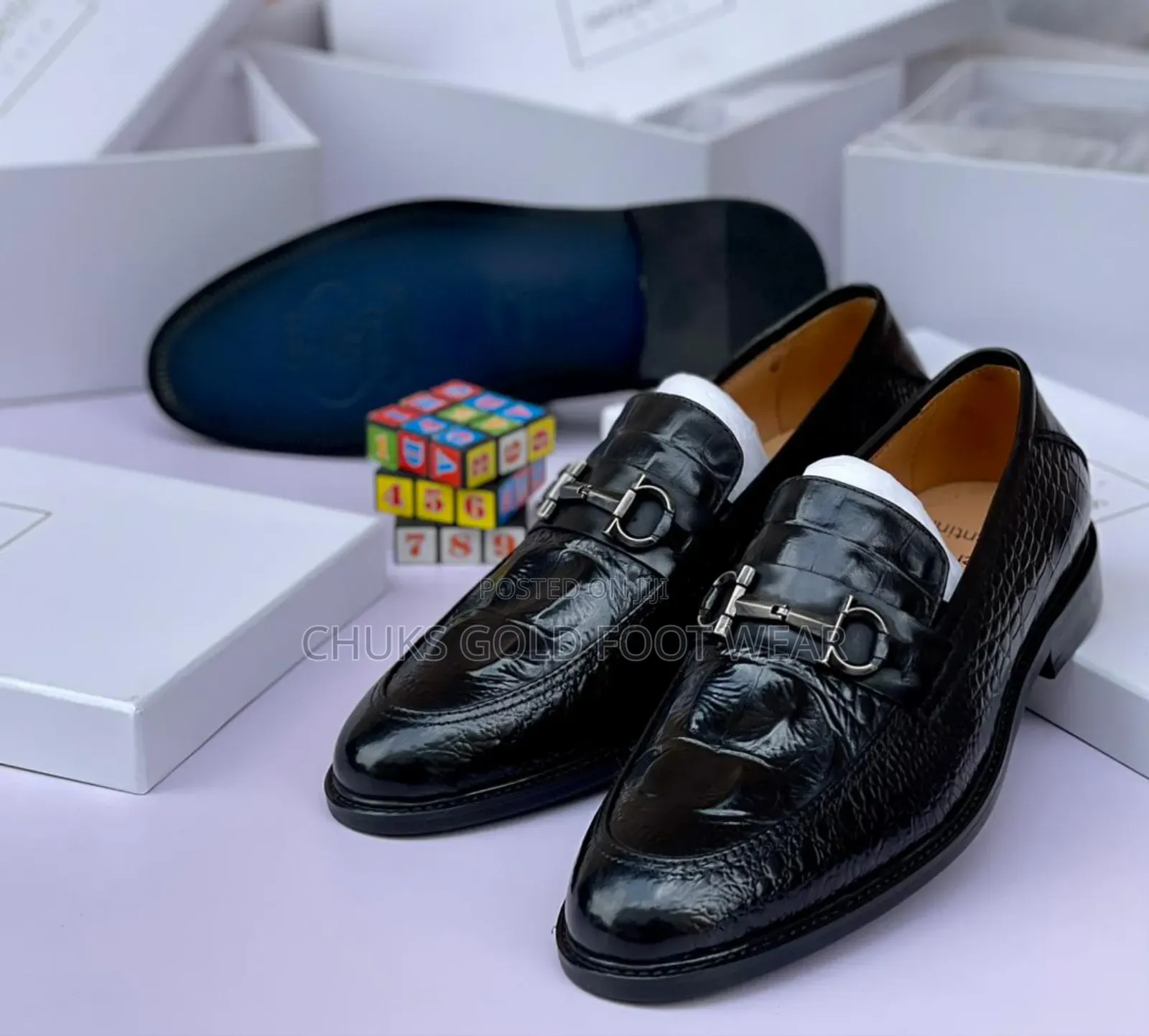 Step Into Elegance With Roberto Serpentine Shoes