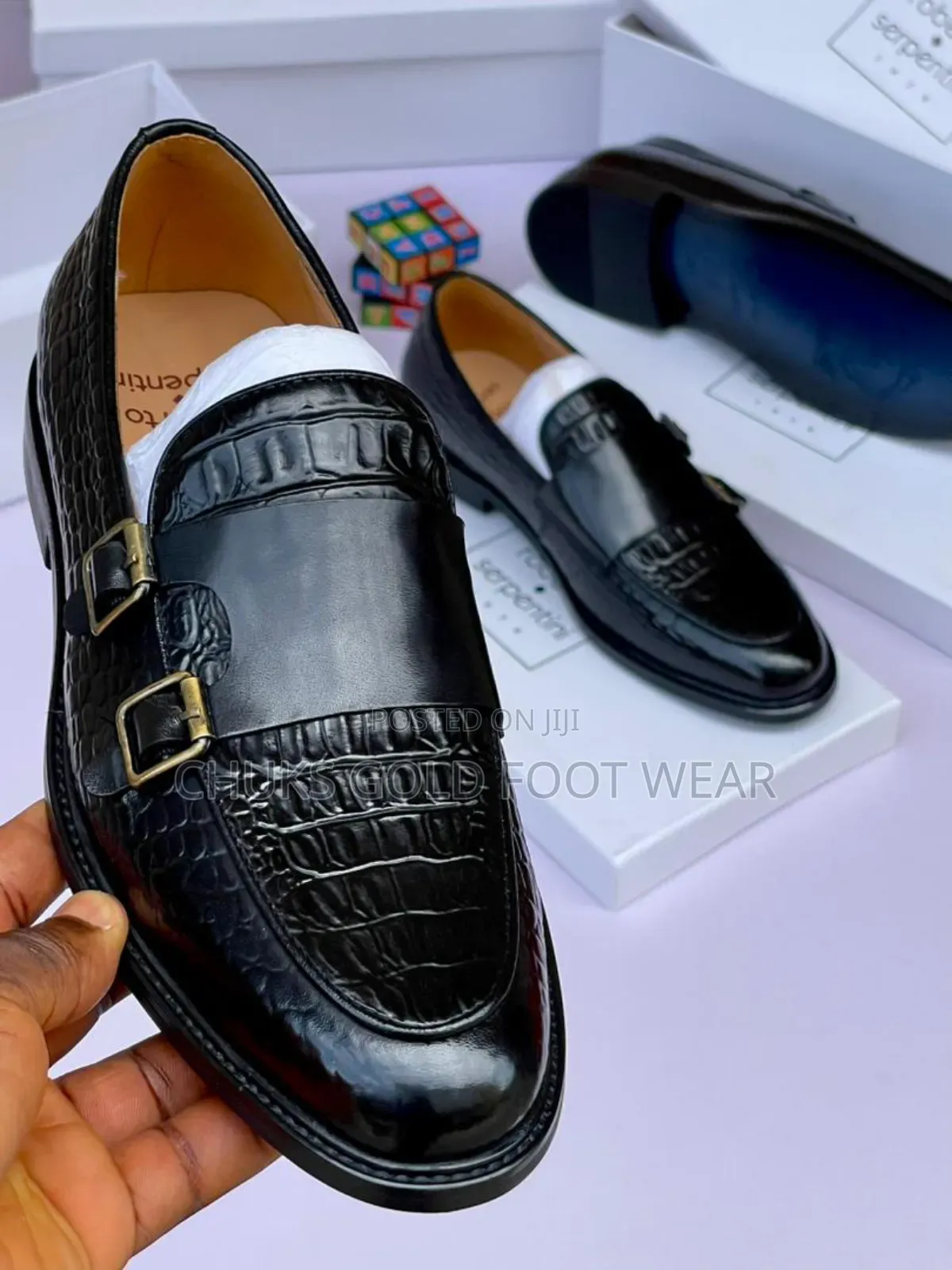 Step Into Elegance With Roberto Serpentine Shoes