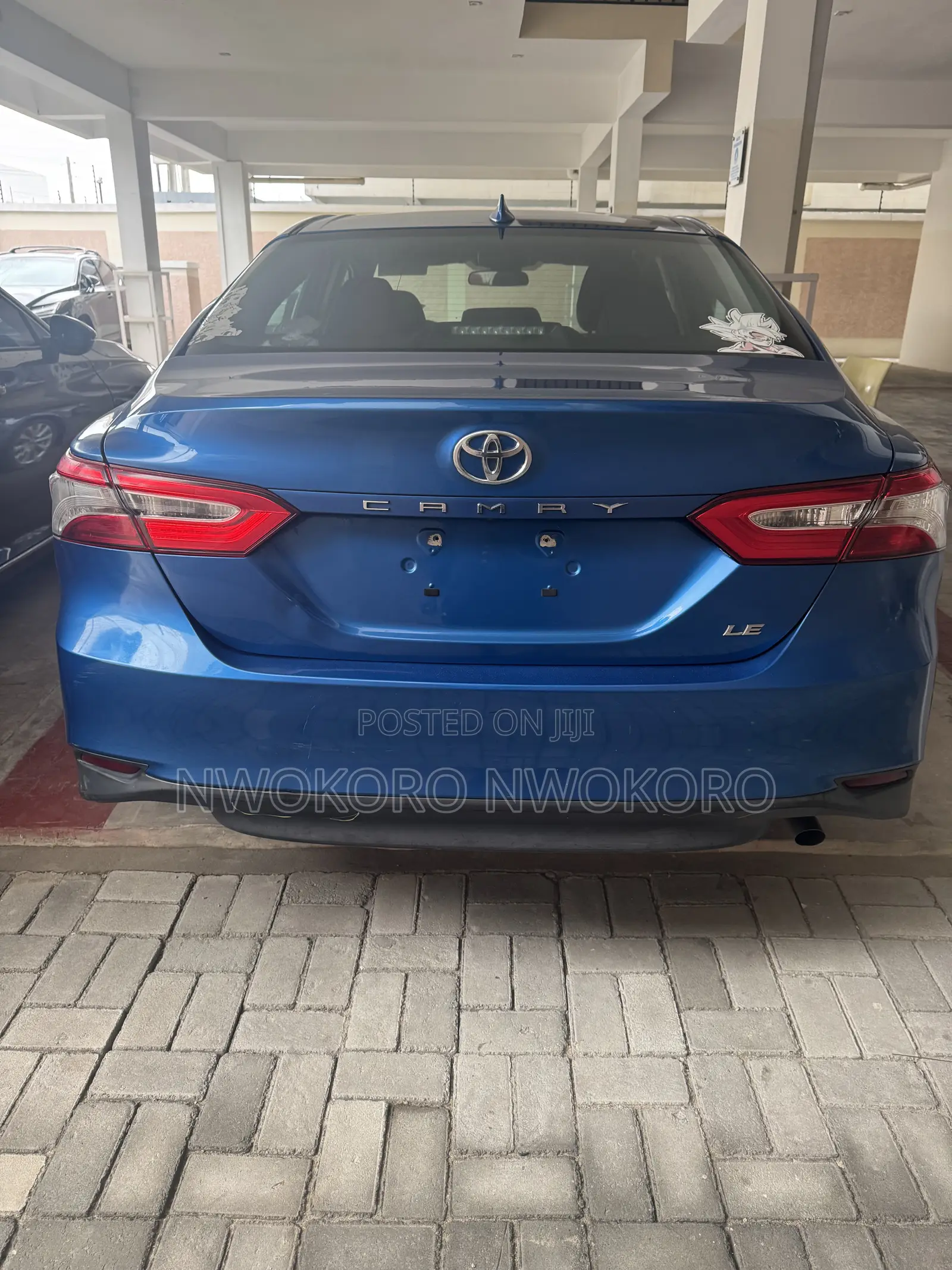 Toyota Camry LE (2.5L 4cyl 8A) 2019 Blue