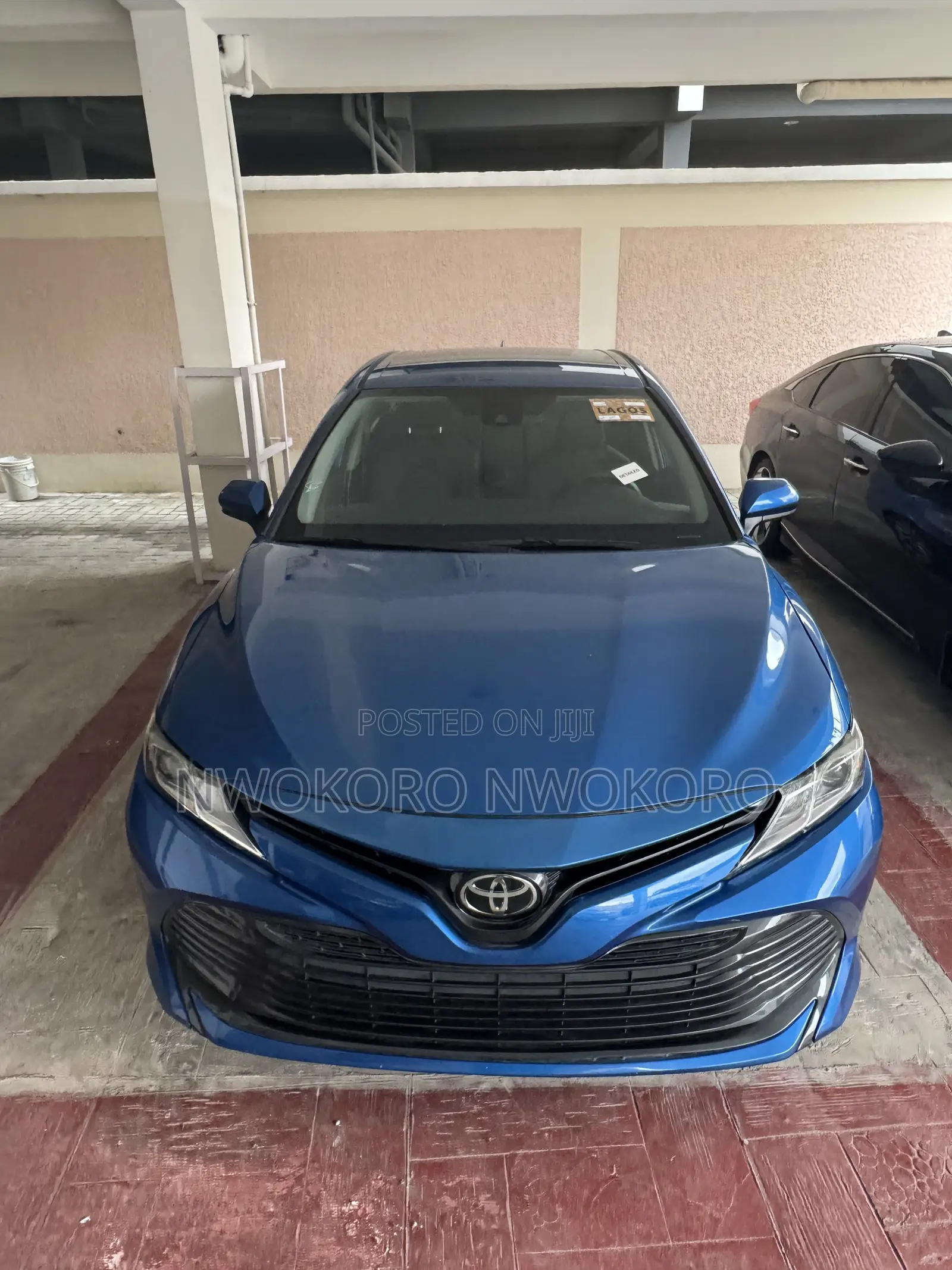 Toyota Camry LE (2.5L 4cyl 8A) 2019 Blue