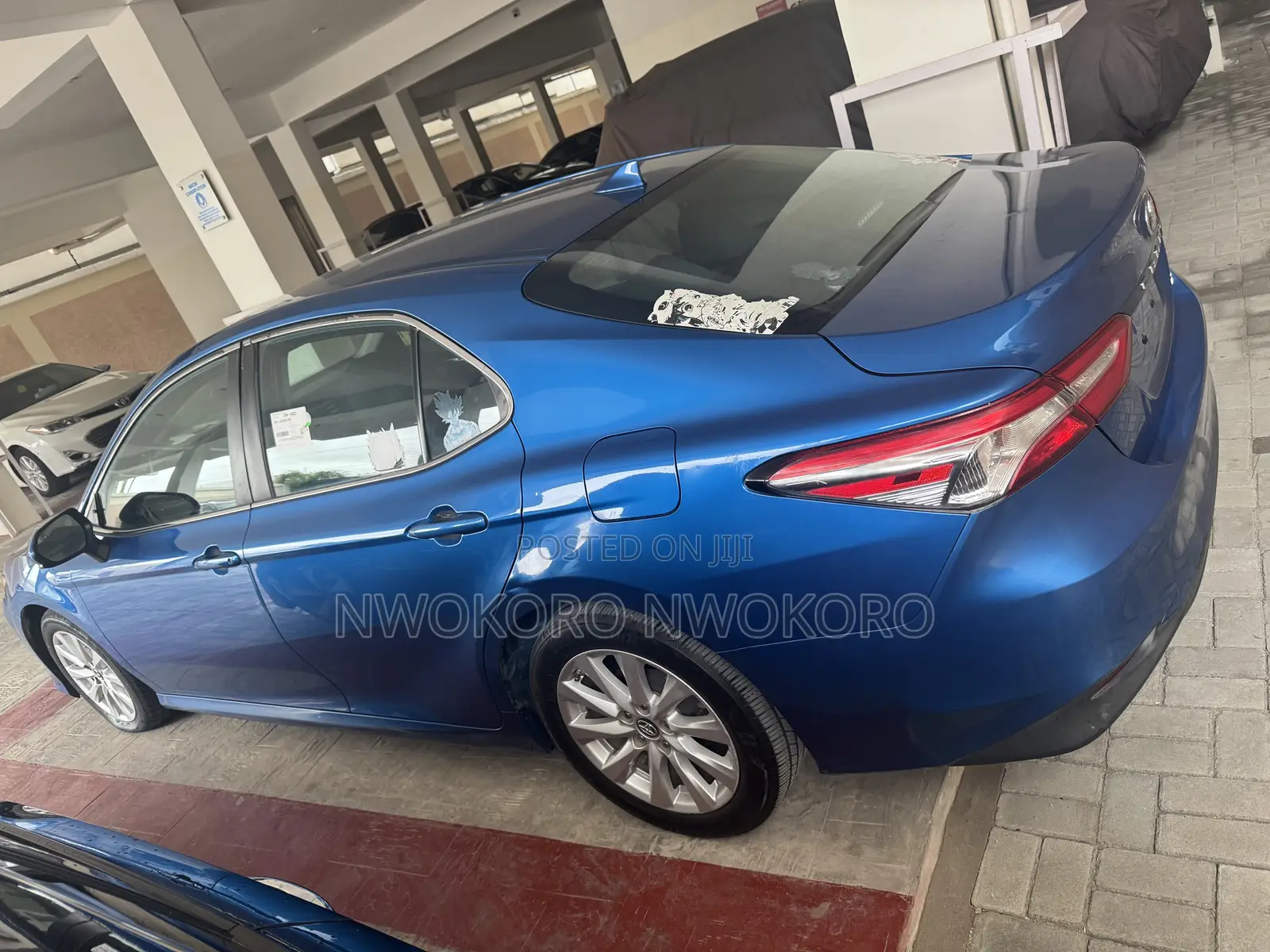 Toyota Camry LE (2.5L 4cyl 8A) 2019 Blue