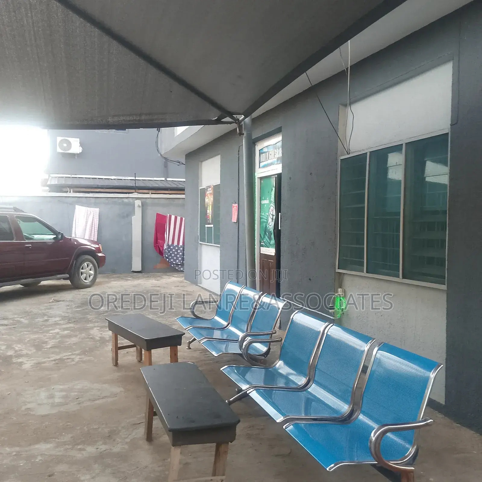 Standard And Spacious 13rooms Hotel At New Oko Oba