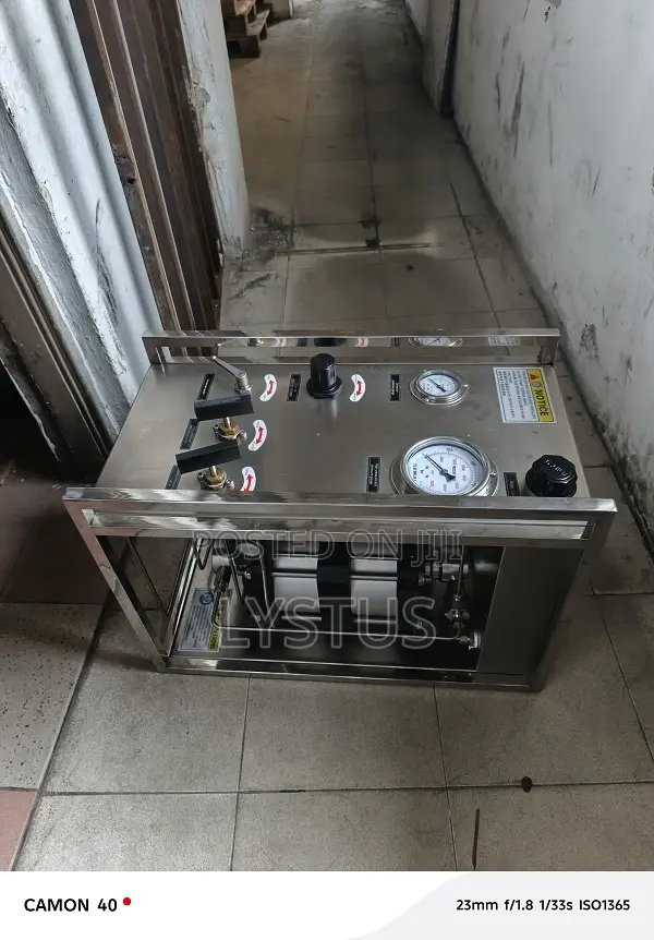 Hydrotest Pressure Pump: 50,750 Psi Outlet Pressure