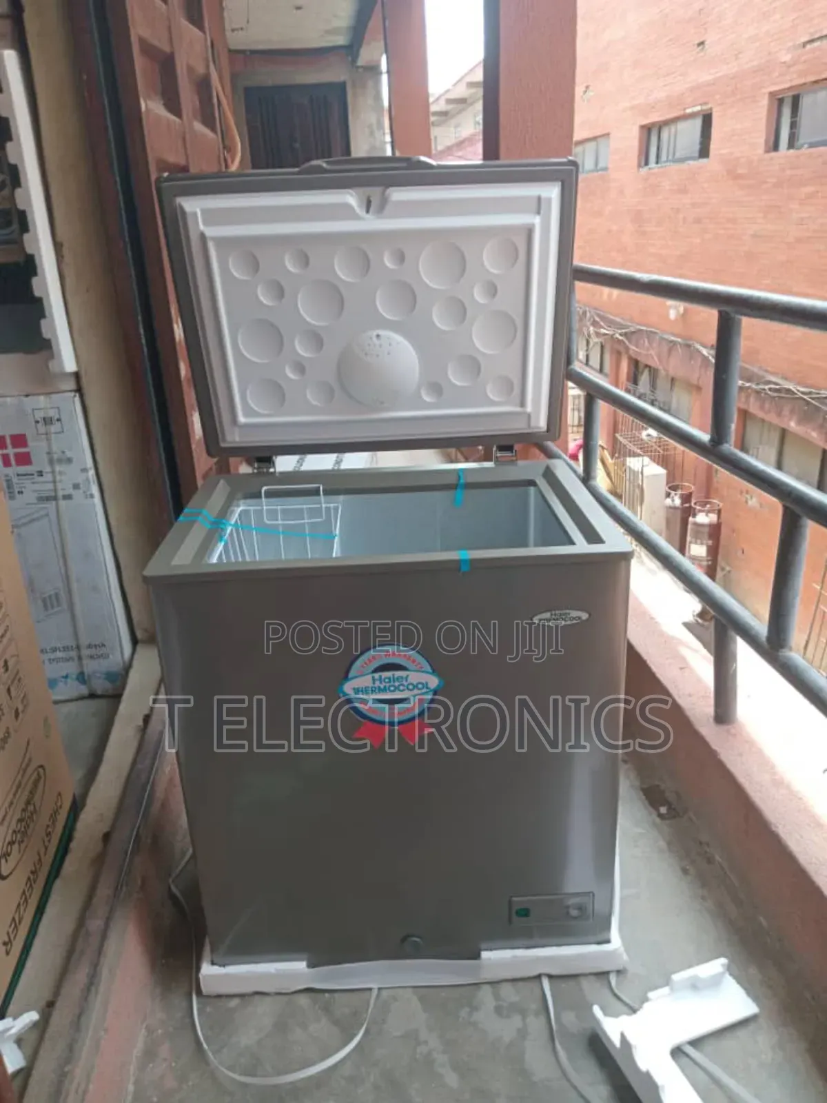 150l Hair Thermocool Chest Freezer