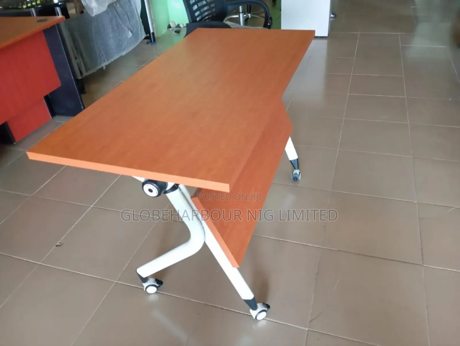 Office High-Quality Executive Table