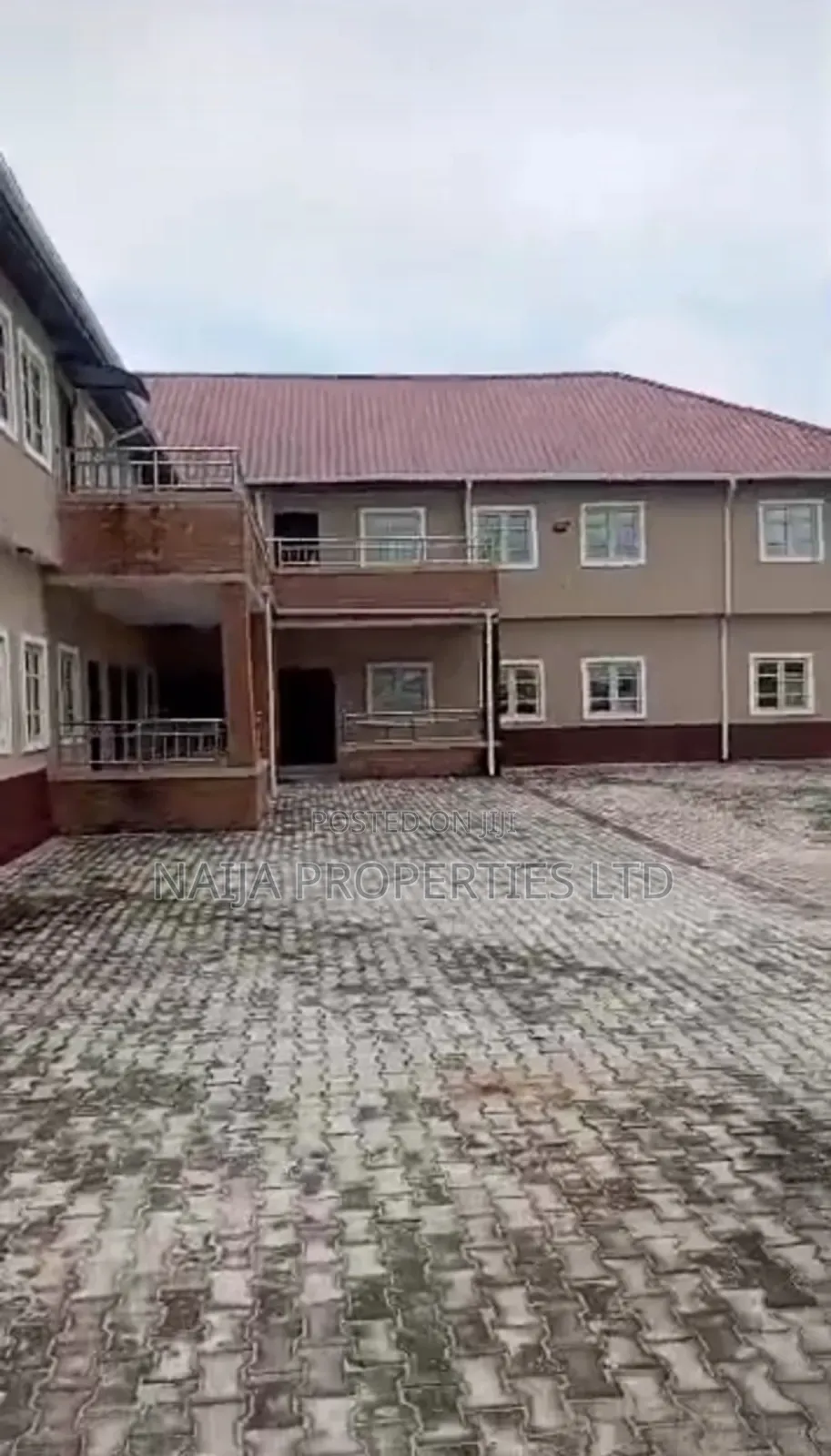 3bdrm Block of Flats in Abijo for sale