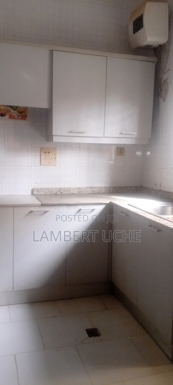 2bdrm Block of Flats in Dawaki for rent